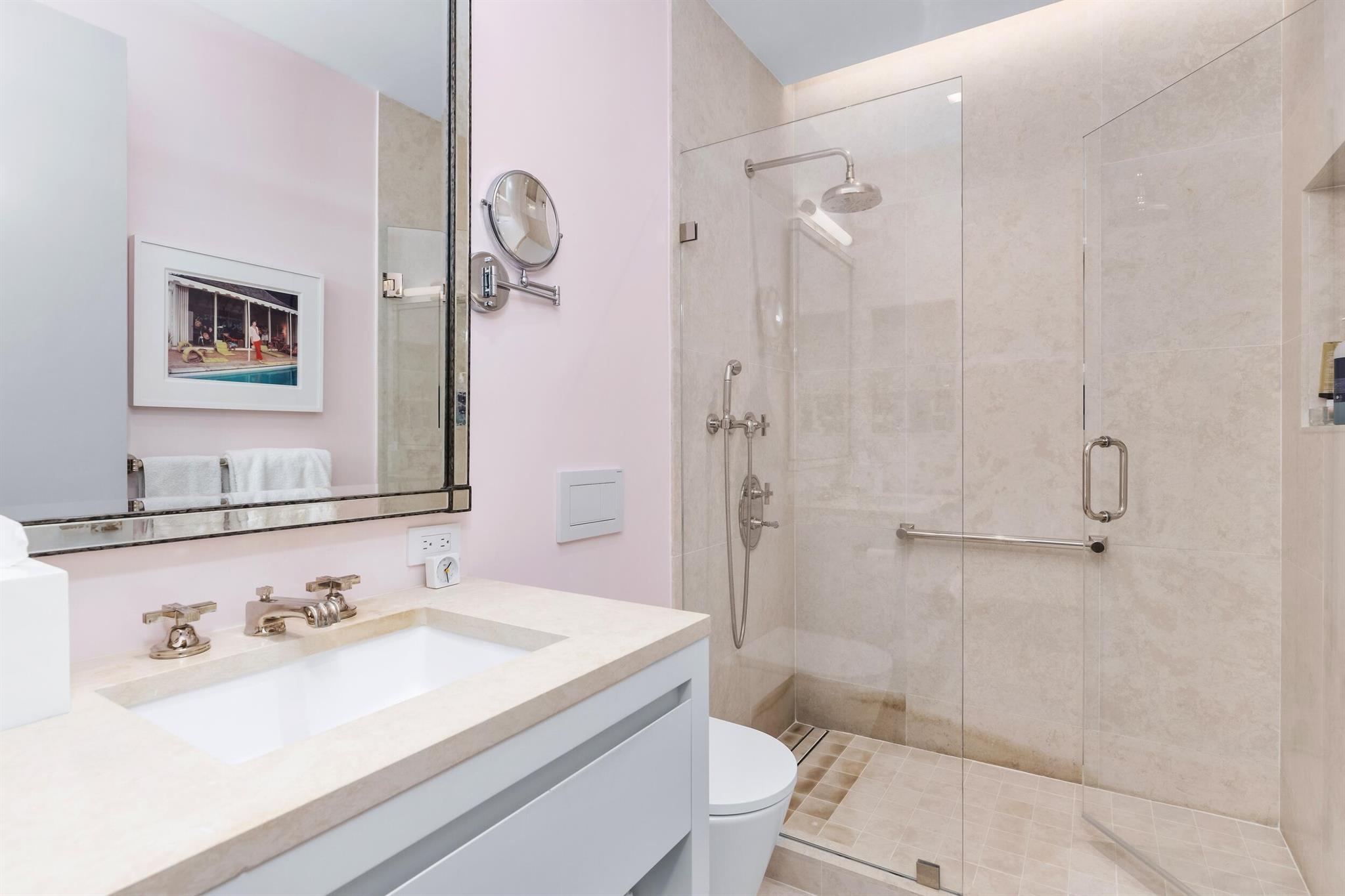 FOUR HUNDRED SO OCEAN BLVD CONDO - Residential