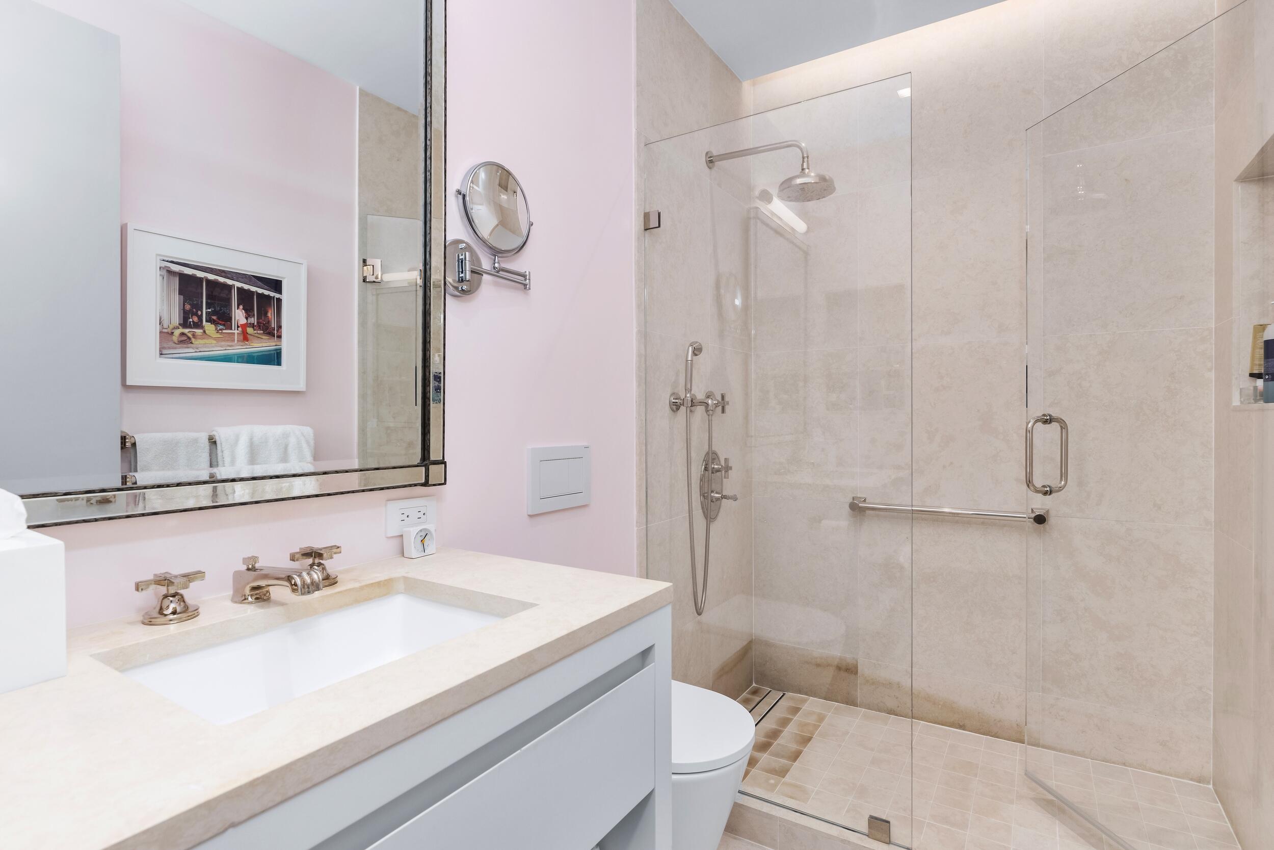 FOUR HUNDRED SO OCEAN BLVD CONDO - Residential