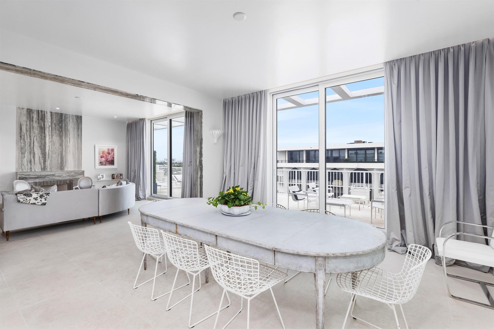 FOUR HUNDRED SO OCEAN BLVD CONDO - Residential