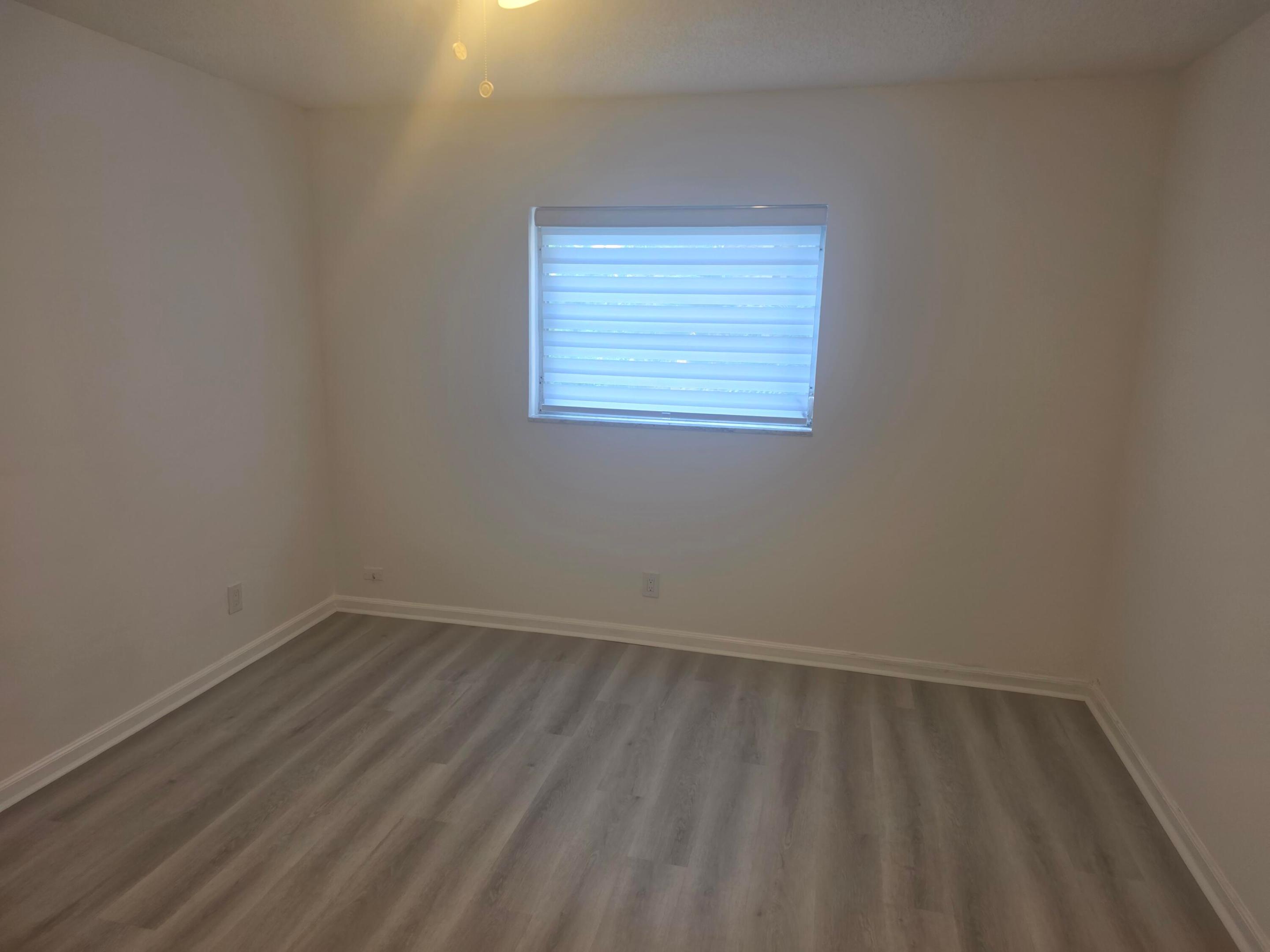 DEERFIELD PINES NORTH CONDO - Residential Lease
