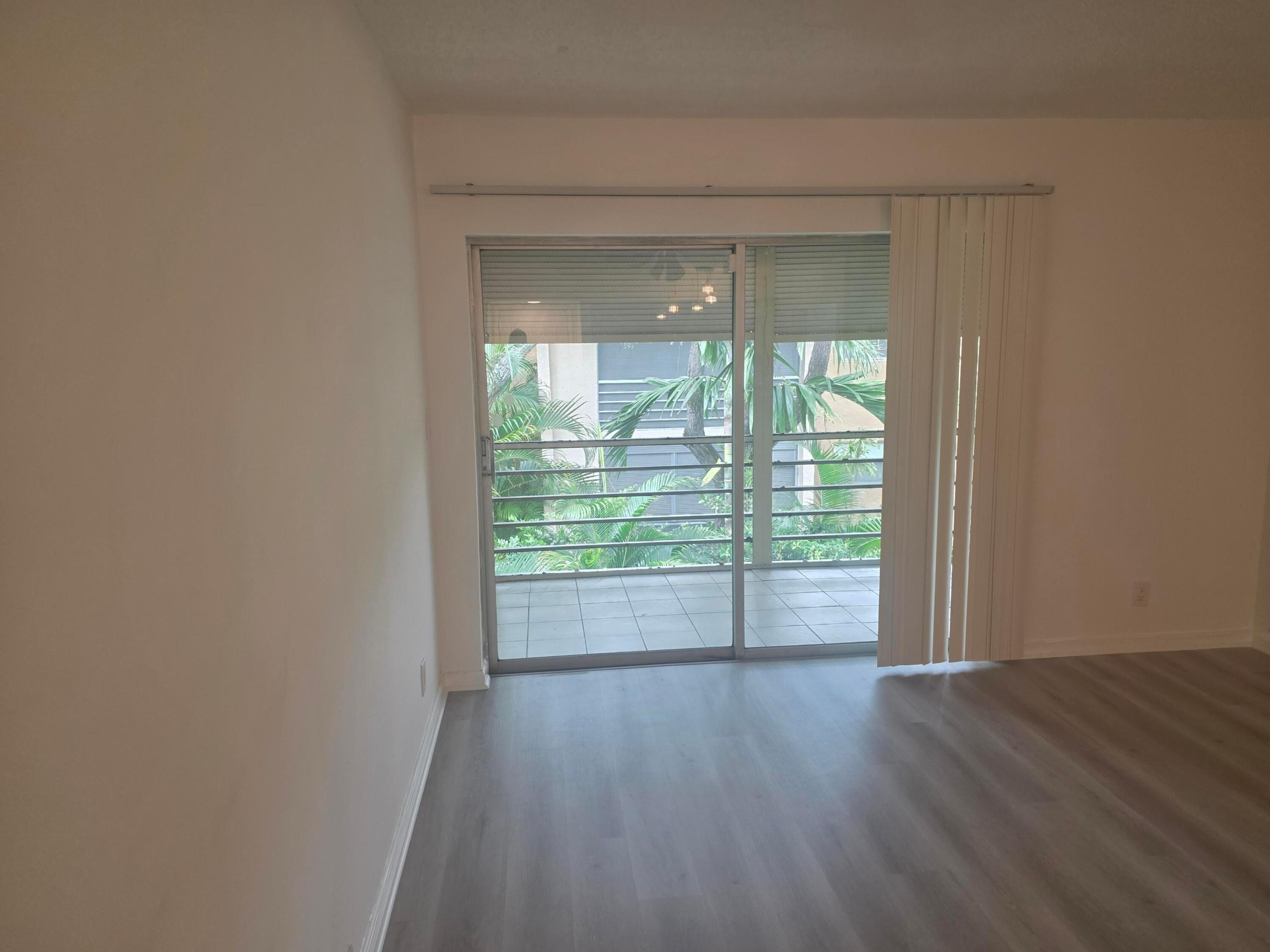 DEERFIELD PINES NORTH CONDO - Residential Lease