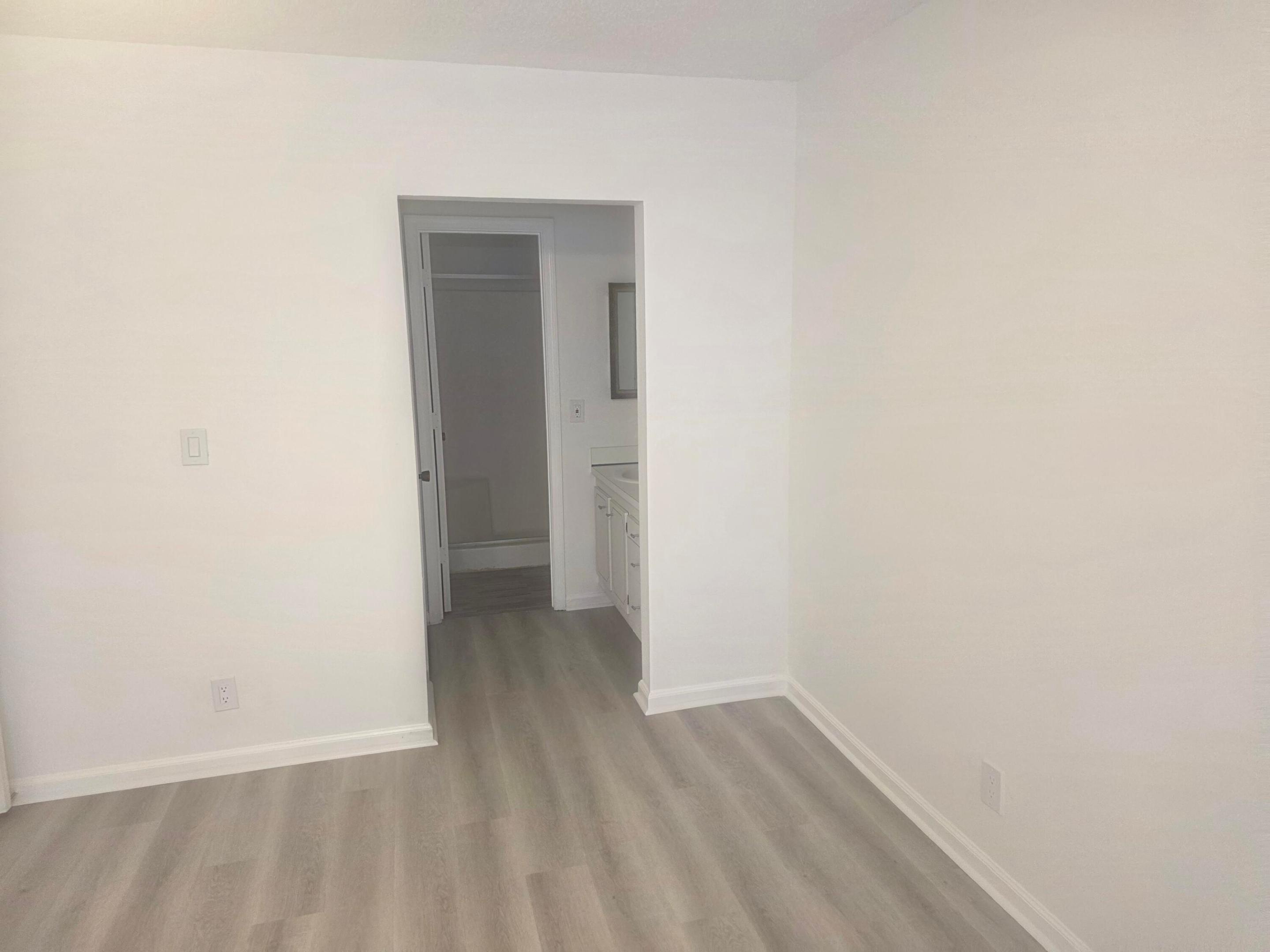 DEERFIELD PINES NORTH CONDO - Residential Lease