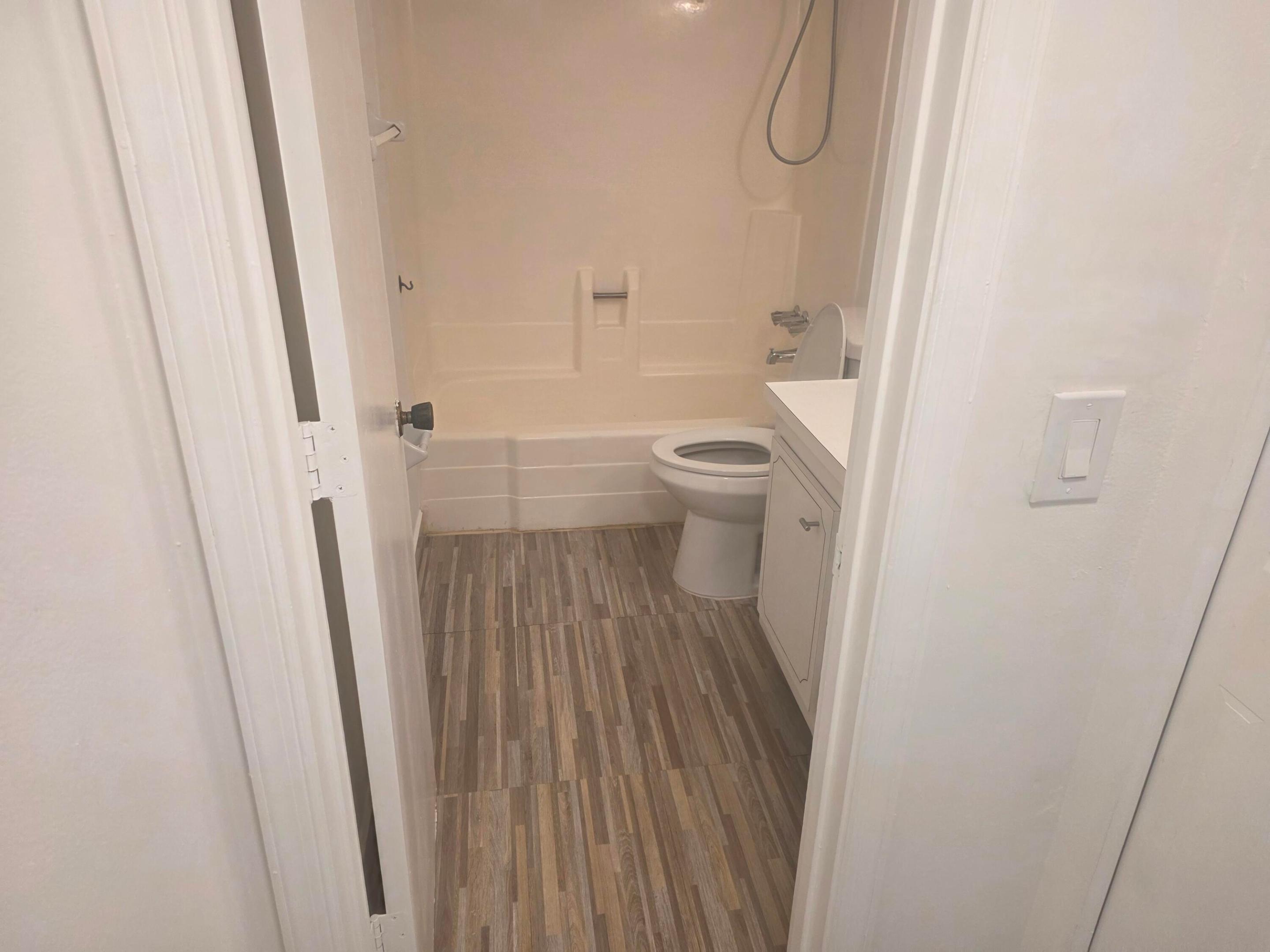 DEERFIELD PINES NORTH CONDO - Residential Lease