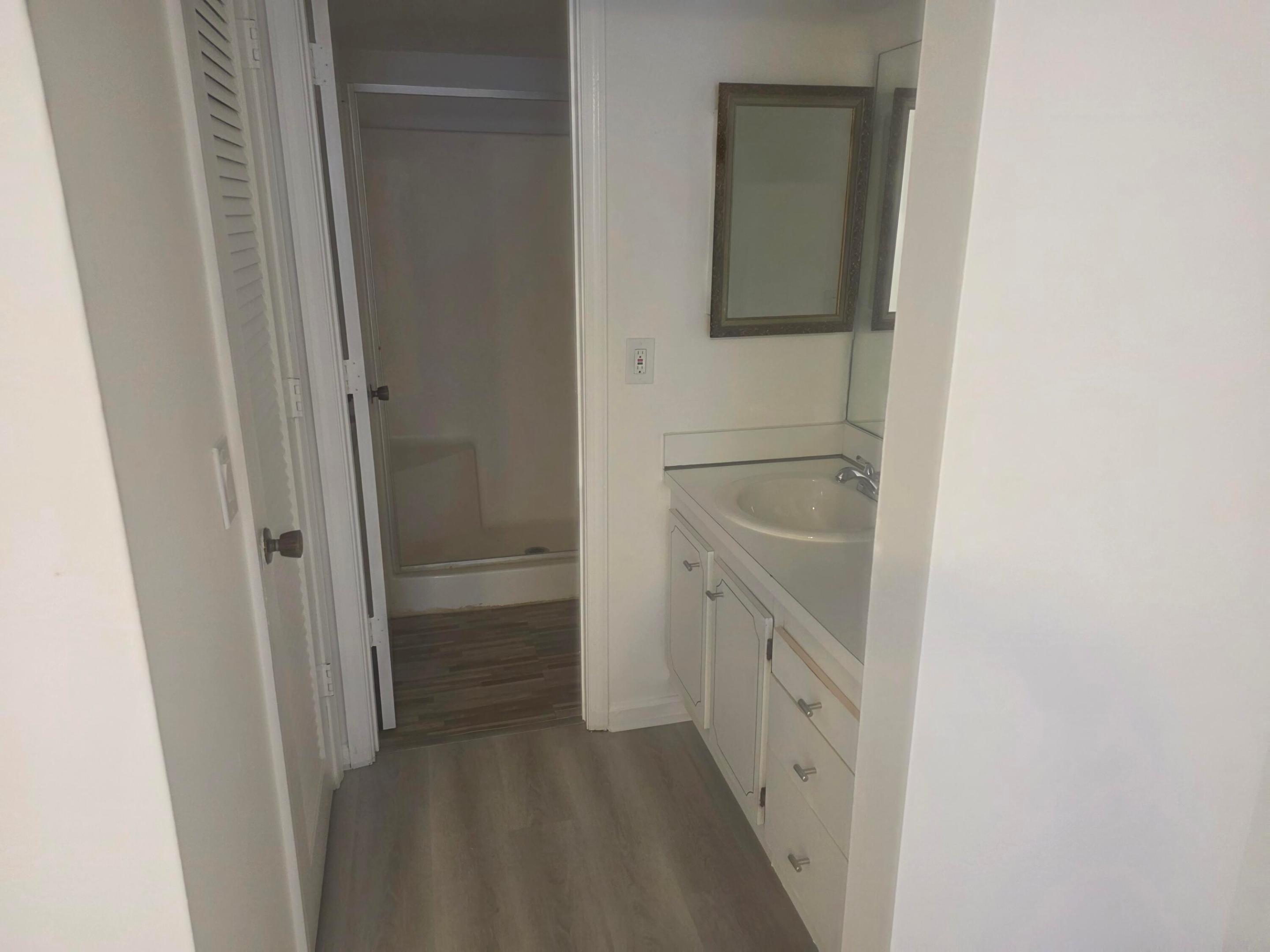 DEERFIELD PINES NORTH CONDO - Residential Lease