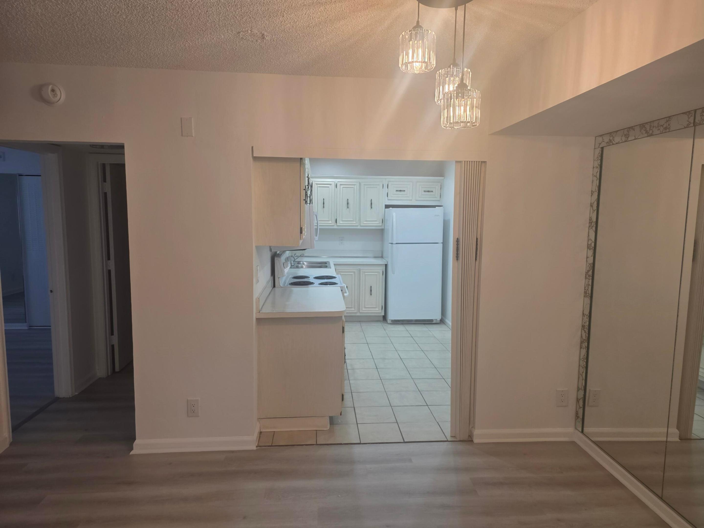 DEERFIELD PINES NORTH CONDO - Residential Lease