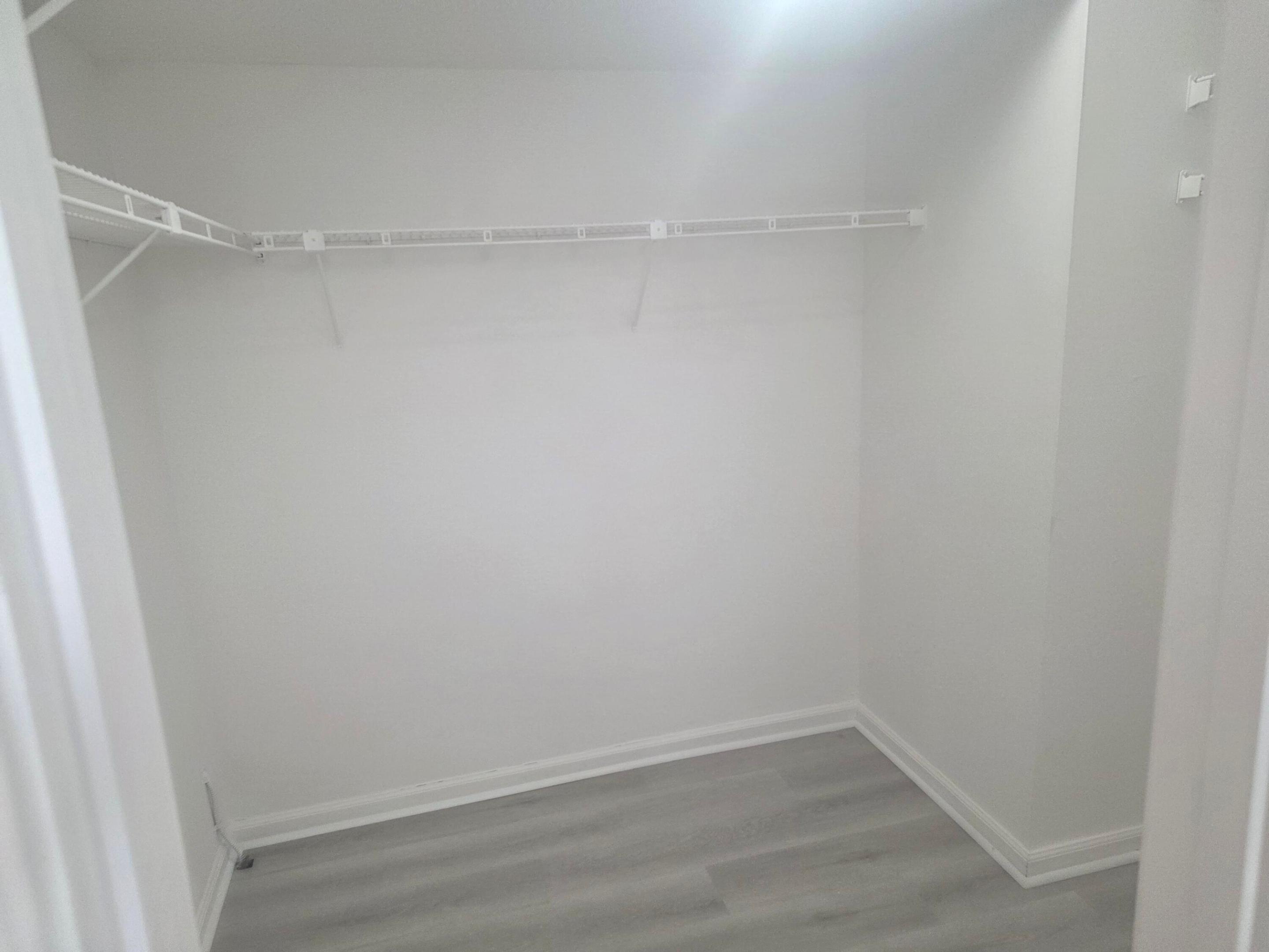 DEERFIELD PINES NORTH CONDO - Residential Lease
