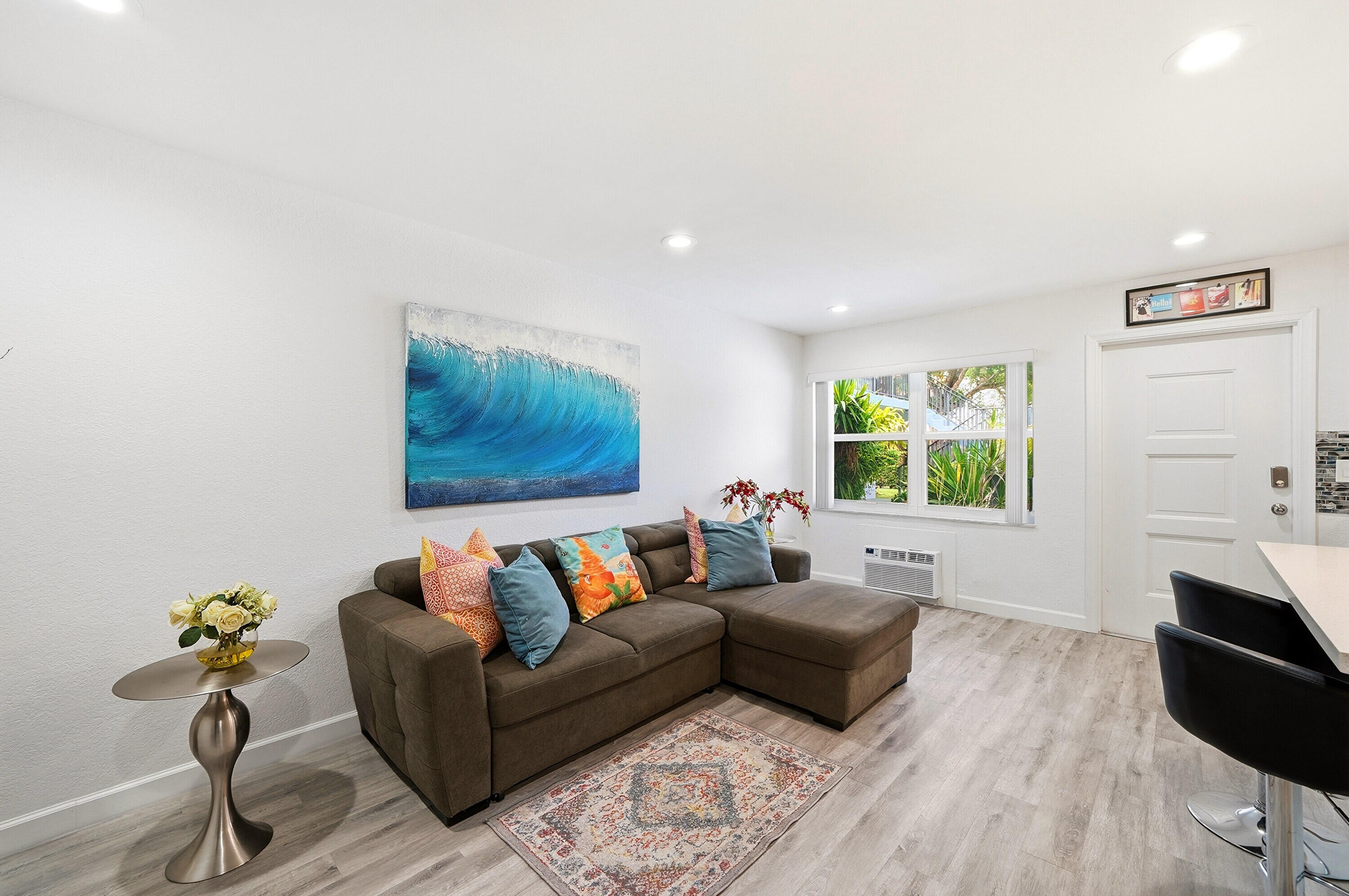 ASTOR CONDO - Residential