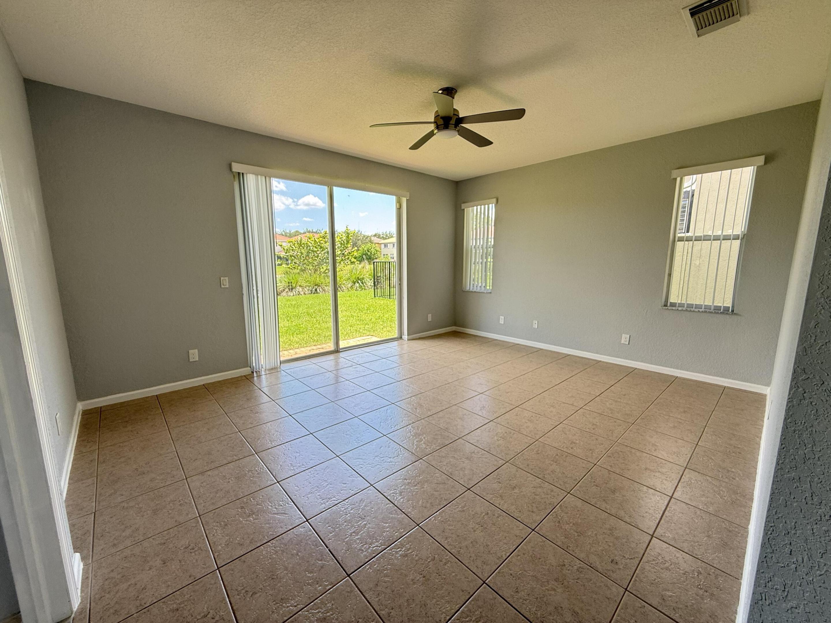 CITRUS ISLE PUD - Residential Lease