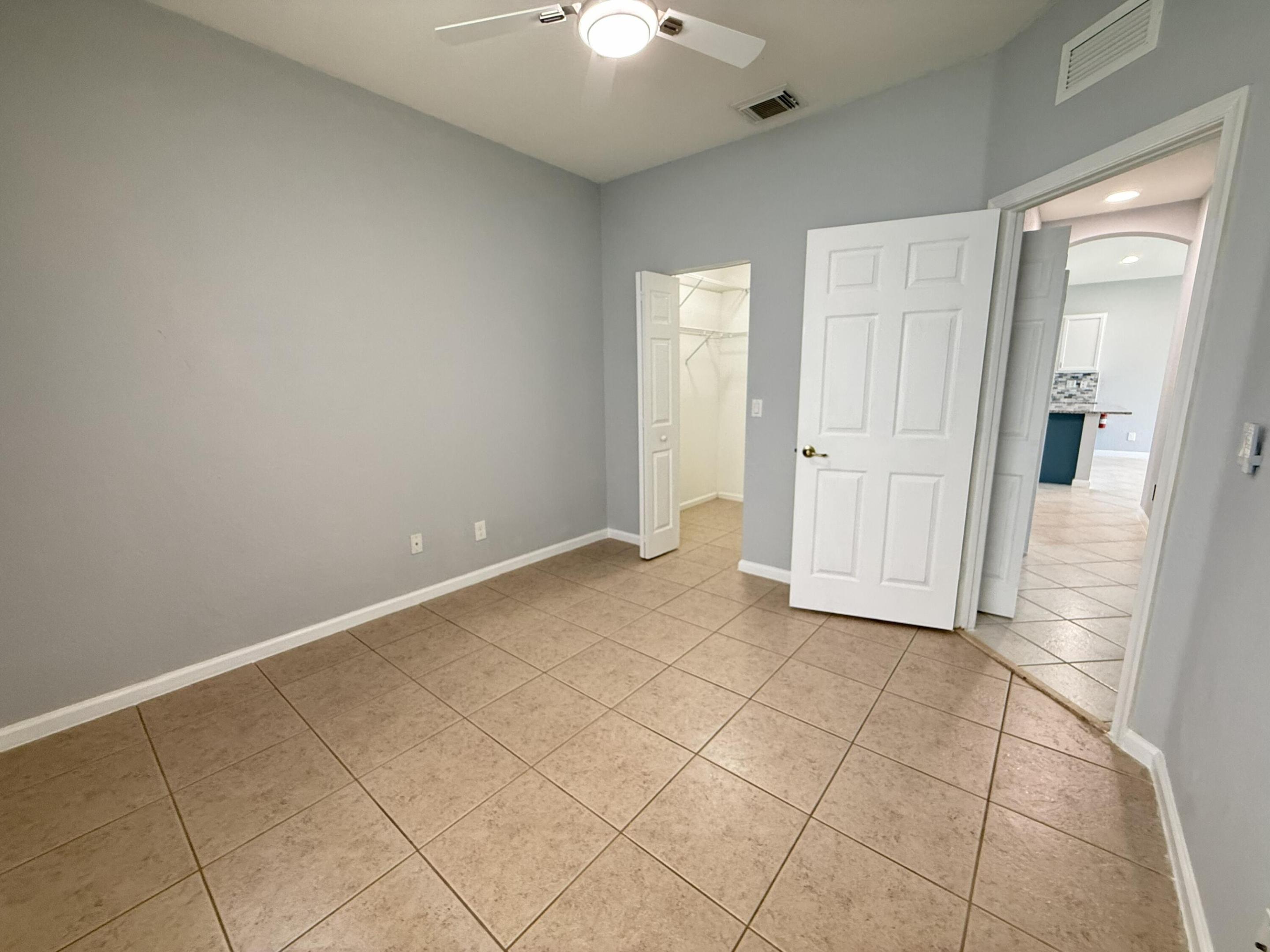 CITRUS ISLE PUD - Residential Lease