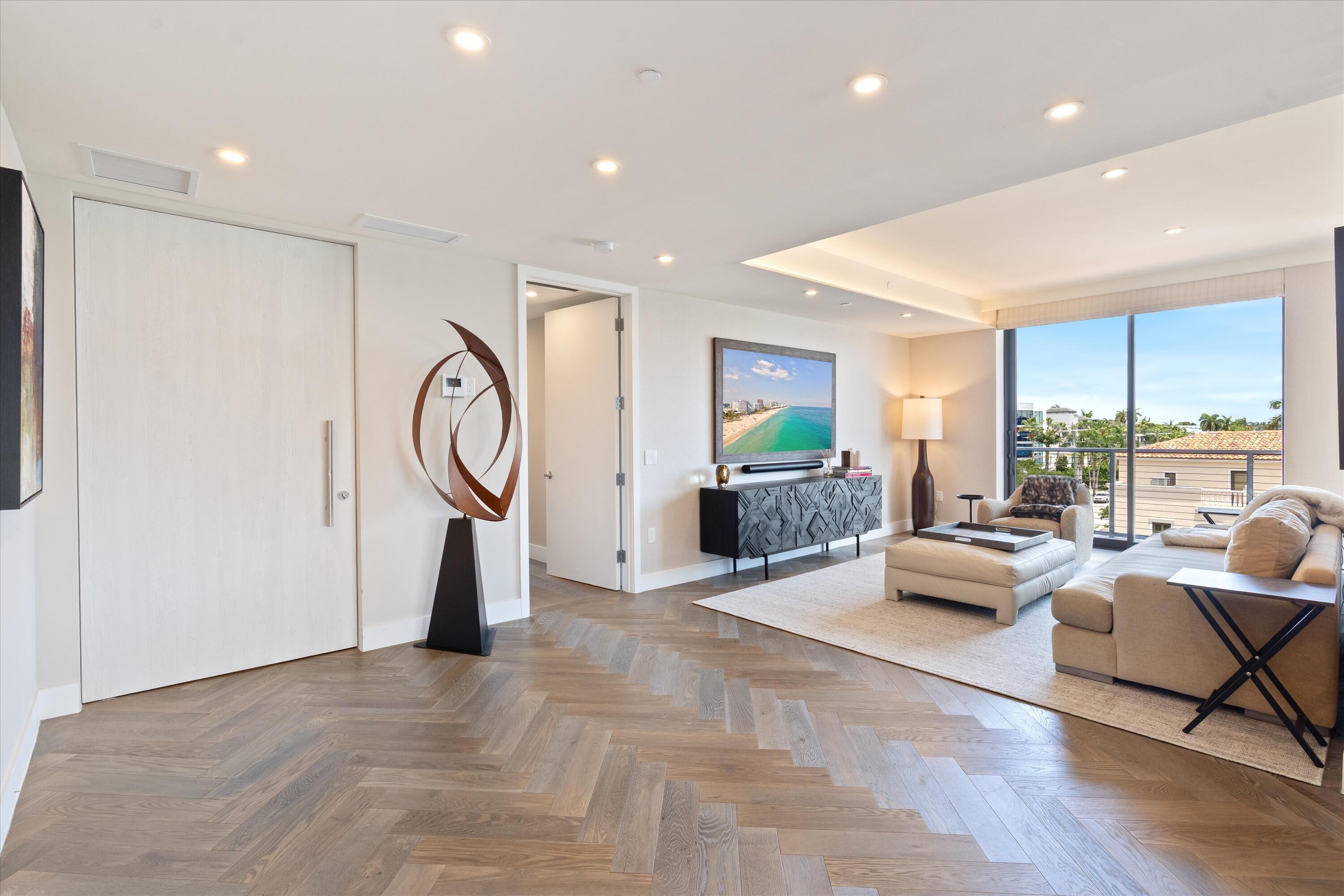 ONE24 RESIDENCES CONDO - Residential