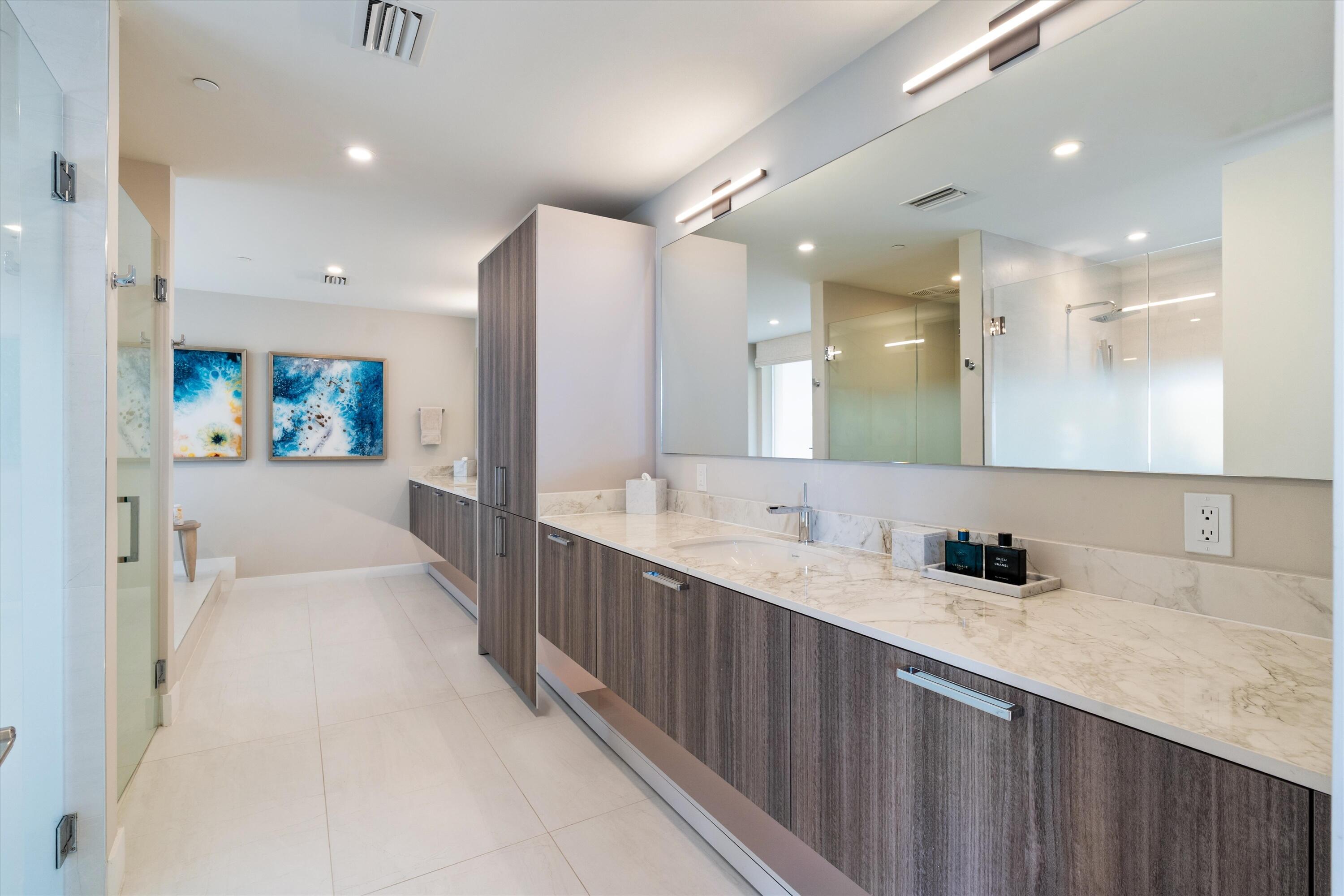 ONE24 RESIDENCES CONDO - Residential