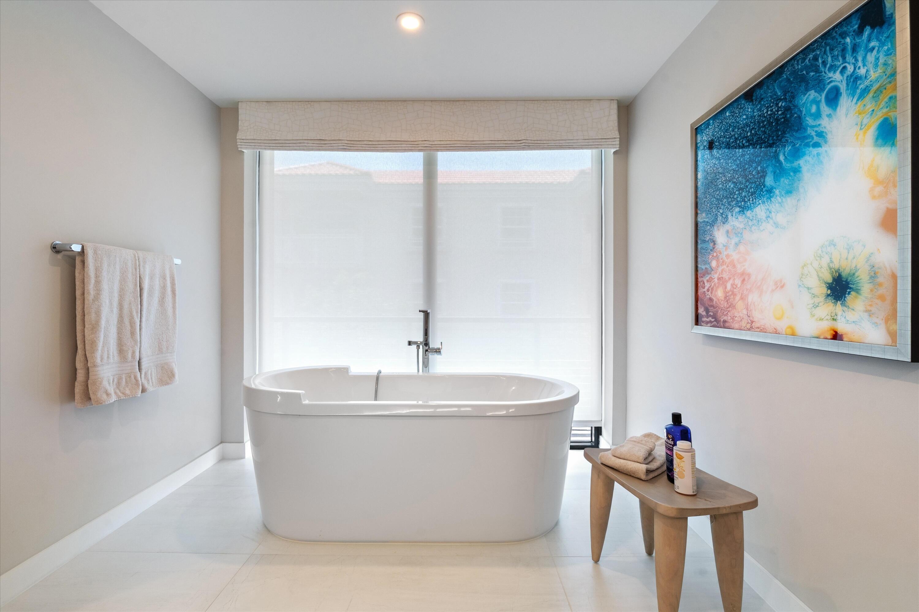 ONE24 RESIDENCES CONDO - Residential