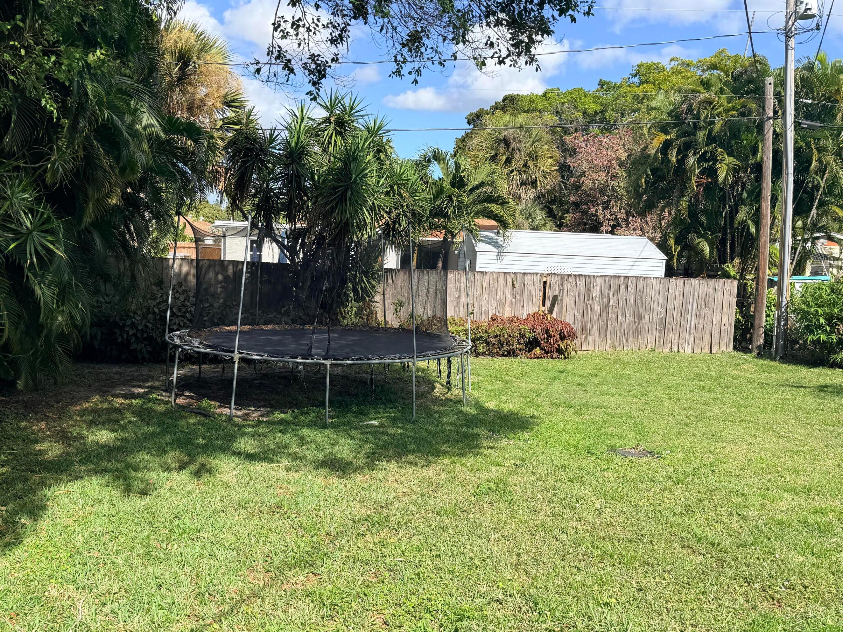 BELLE VUE ADD TO WPB - Residential