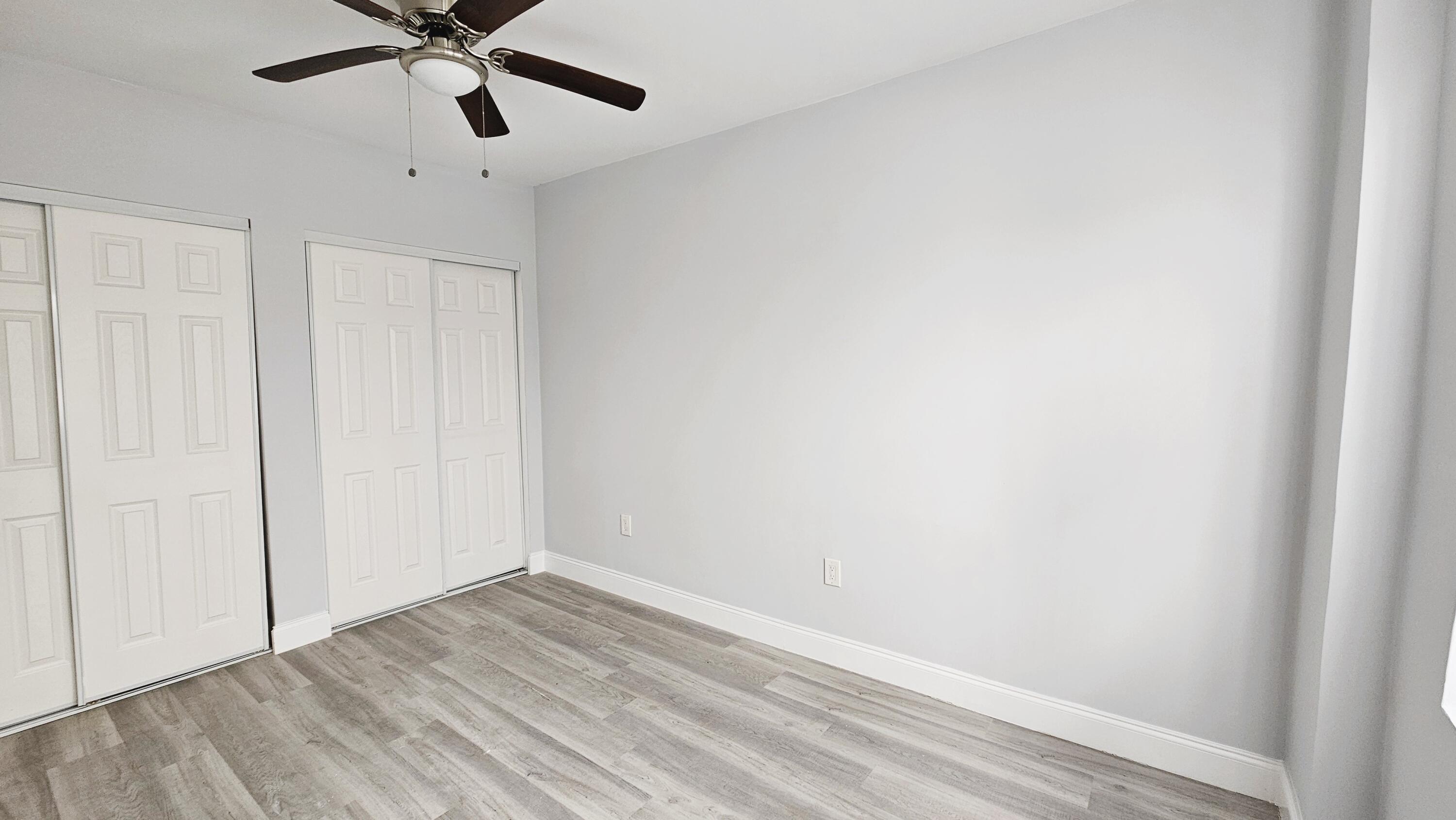 LAWRENCE ESTATE LAND CO - Residential Lease