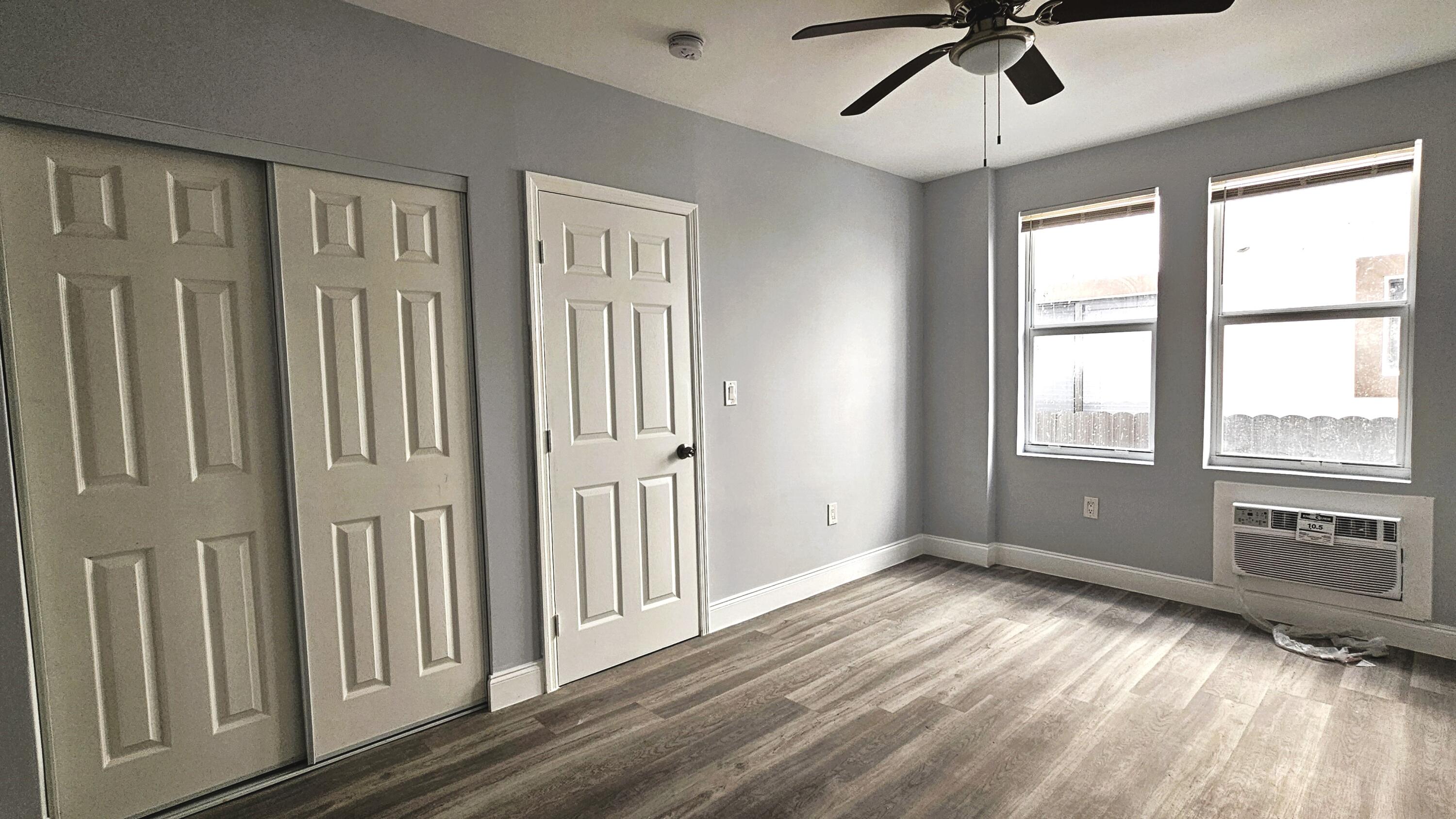 LAWRENCE ESTATE LAND CO - Residential Lease