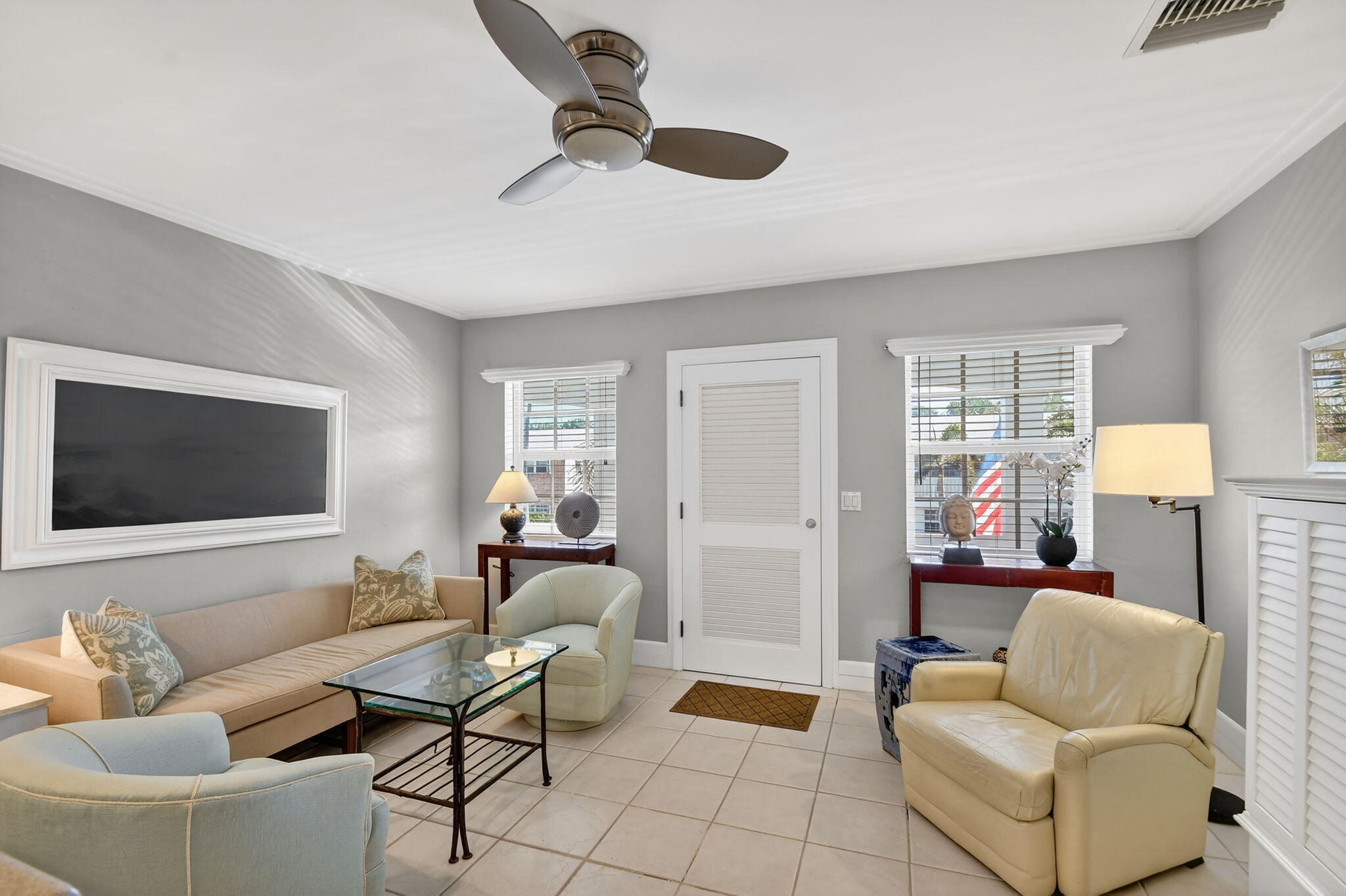 COLONIAL RIDGE CORP - Residential Lease