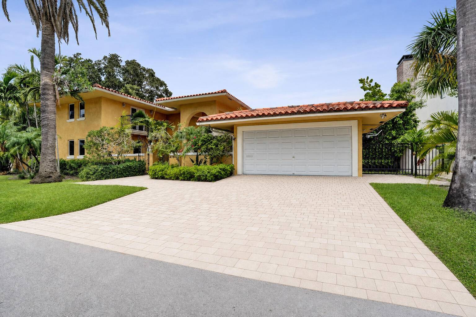 STILWELL ISLES ISLE OF PALMS - Residential