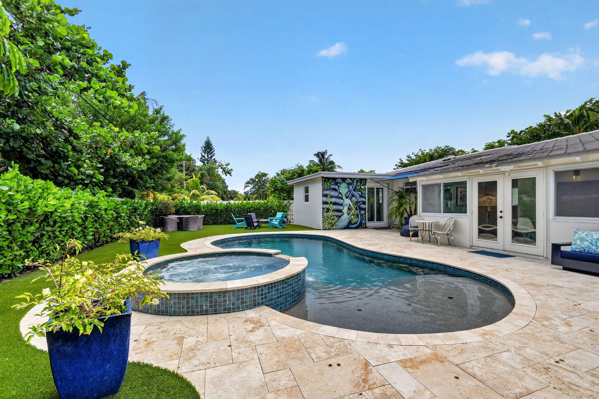 LITTLE RANCHES - Residential