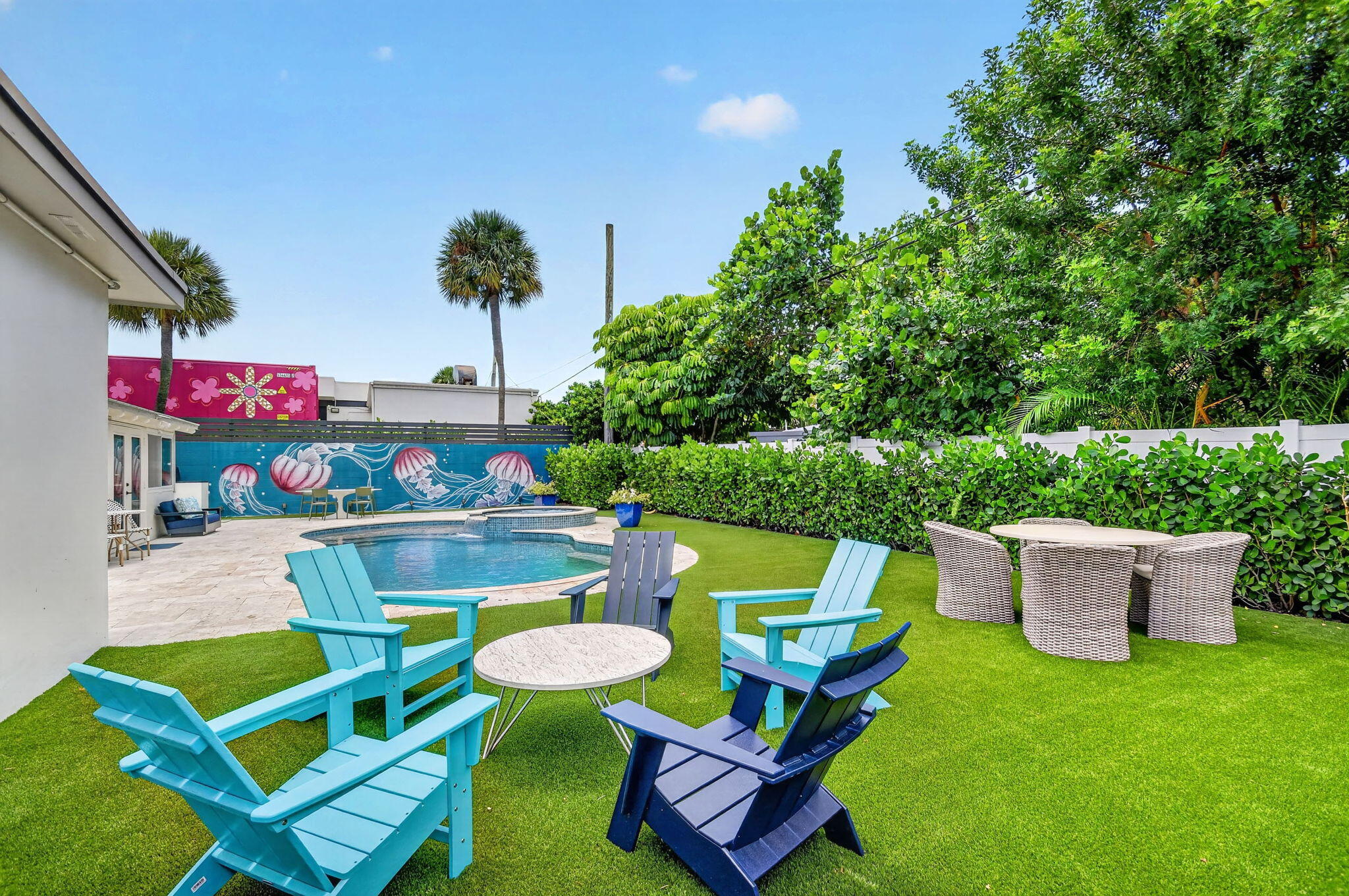 LITTLE RANCHES - Residential