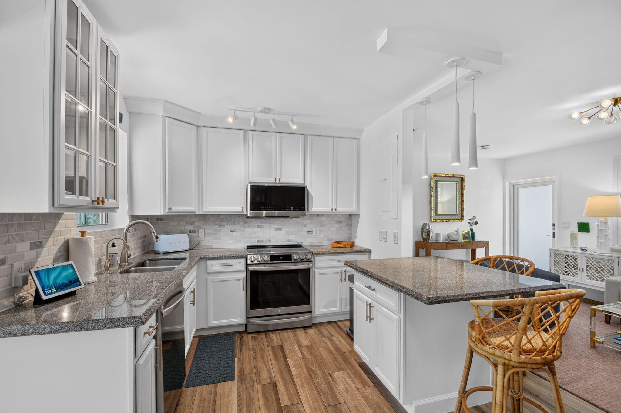 LITTLE RANCHES - Residential