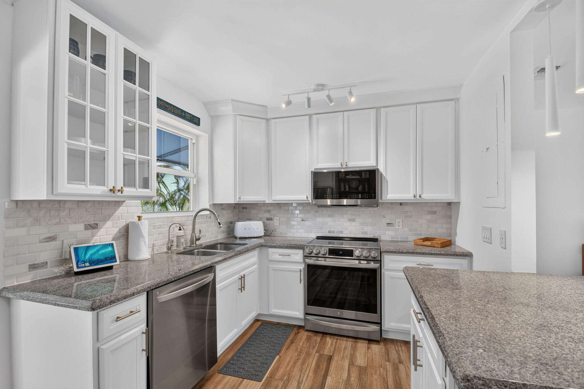 LITTLE RANCHES - Residential