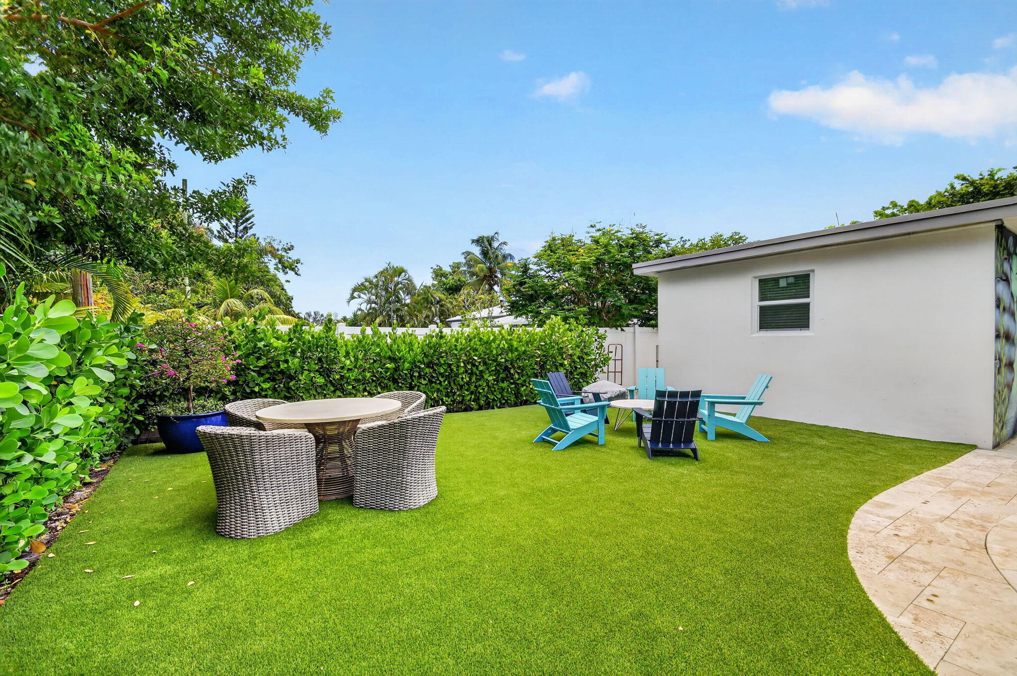 LITTLE RANCHES - Residential