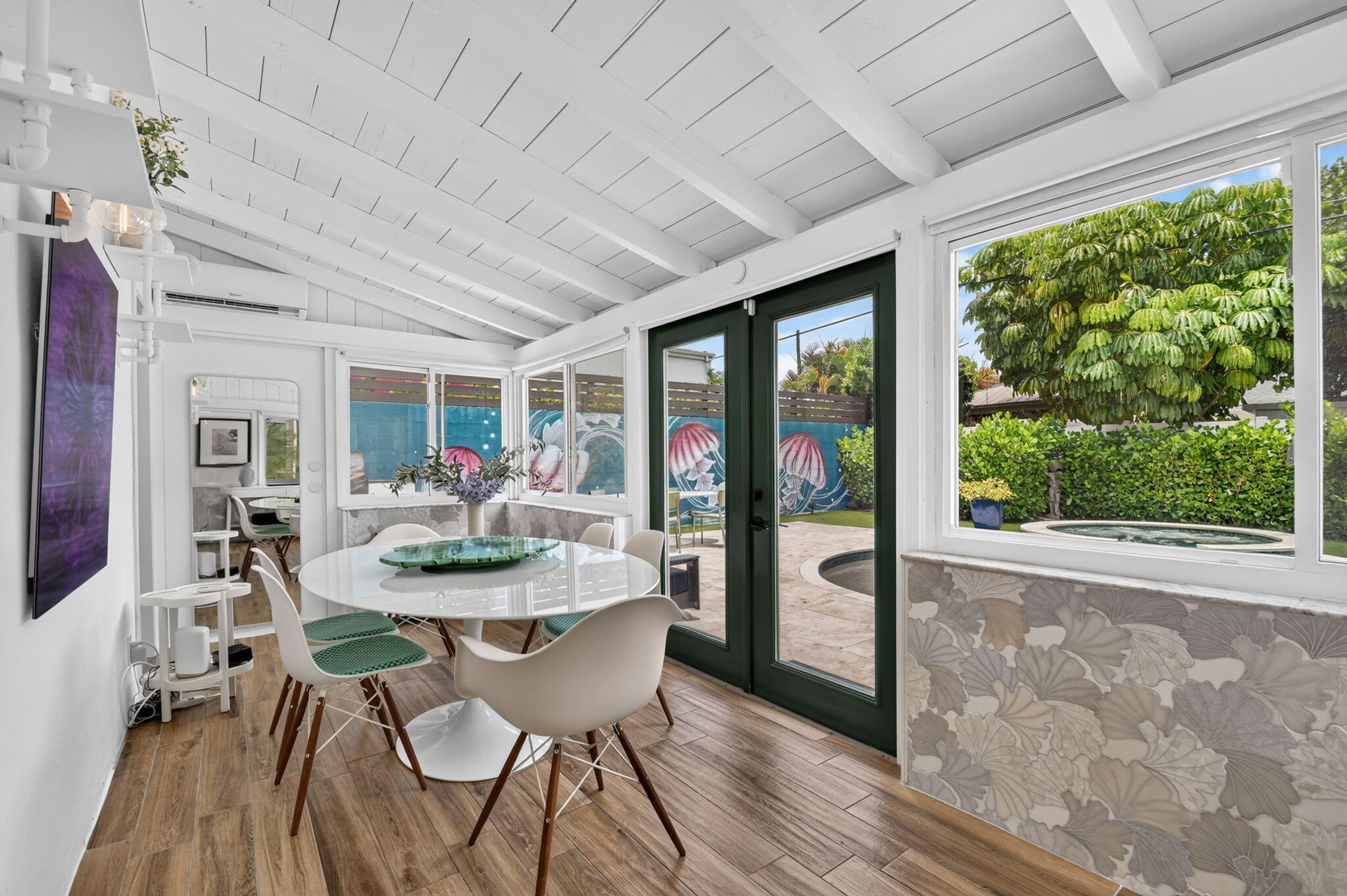 LITTLE RANCHES - Residential