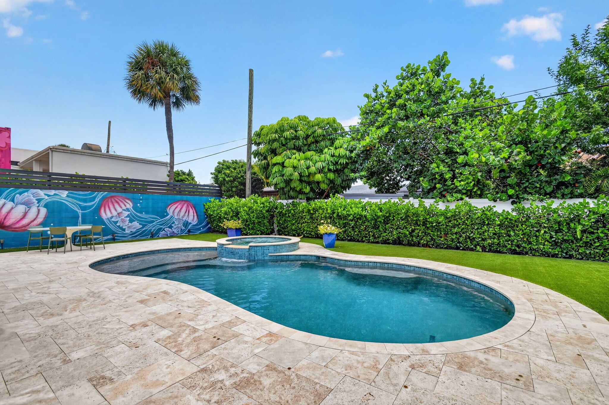 LITTLE RANCHES - Residential