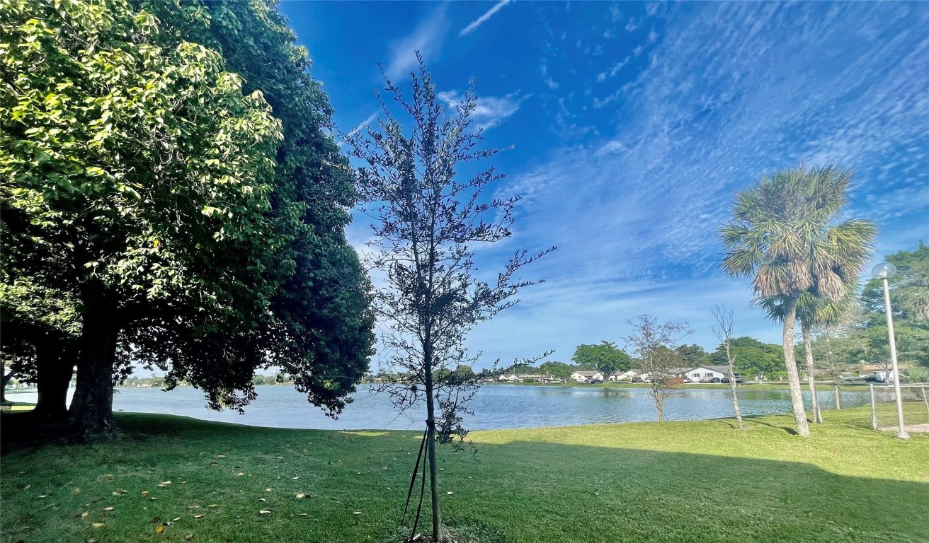 VILLAGE ON THE LAKE CONDO - Residential
