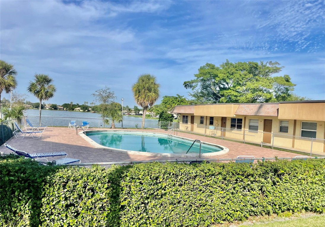 VILLAGE ON THE LAKE CONDO - Residential