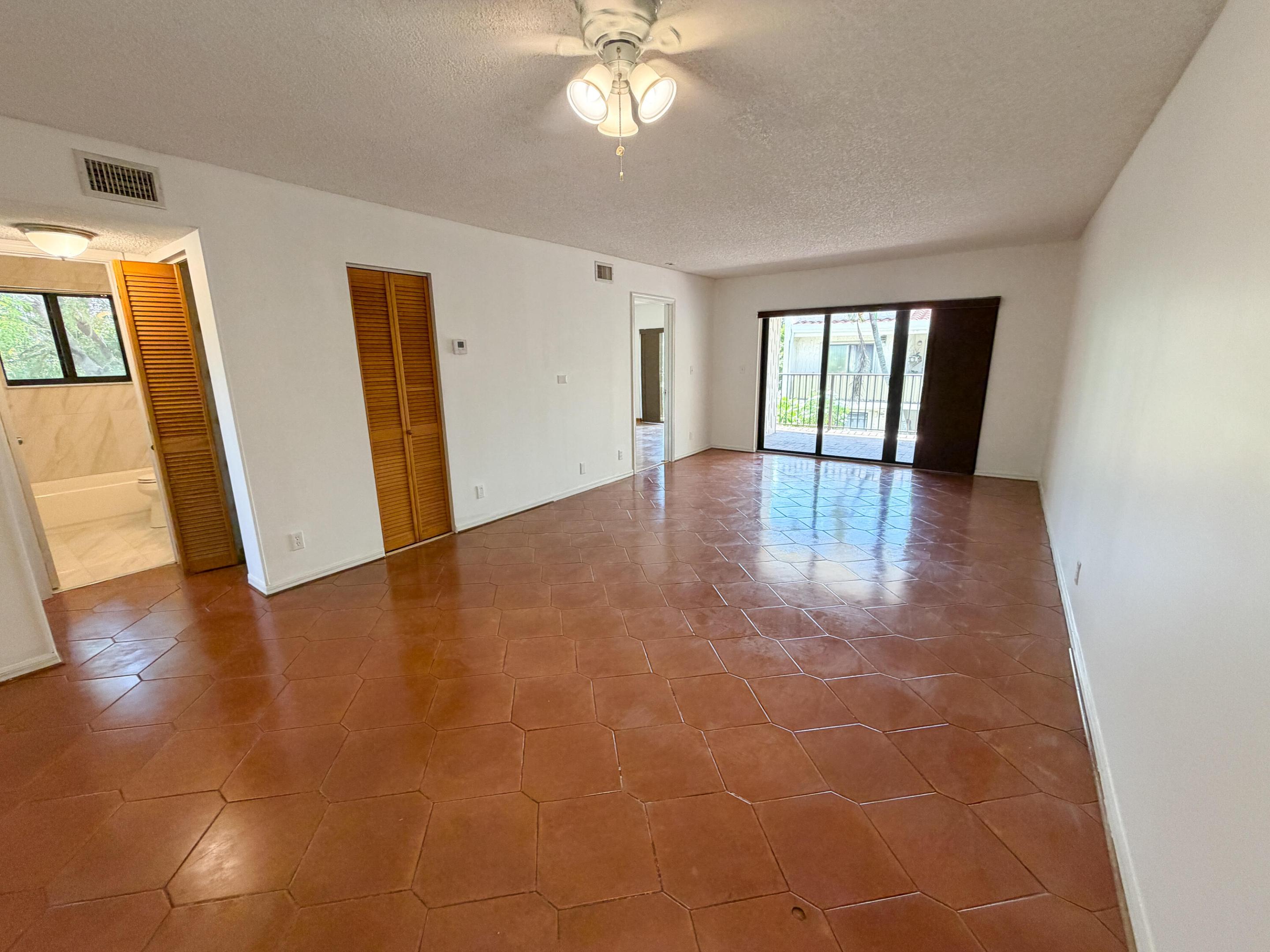 IBIZA CONDO PHASE II - Residential