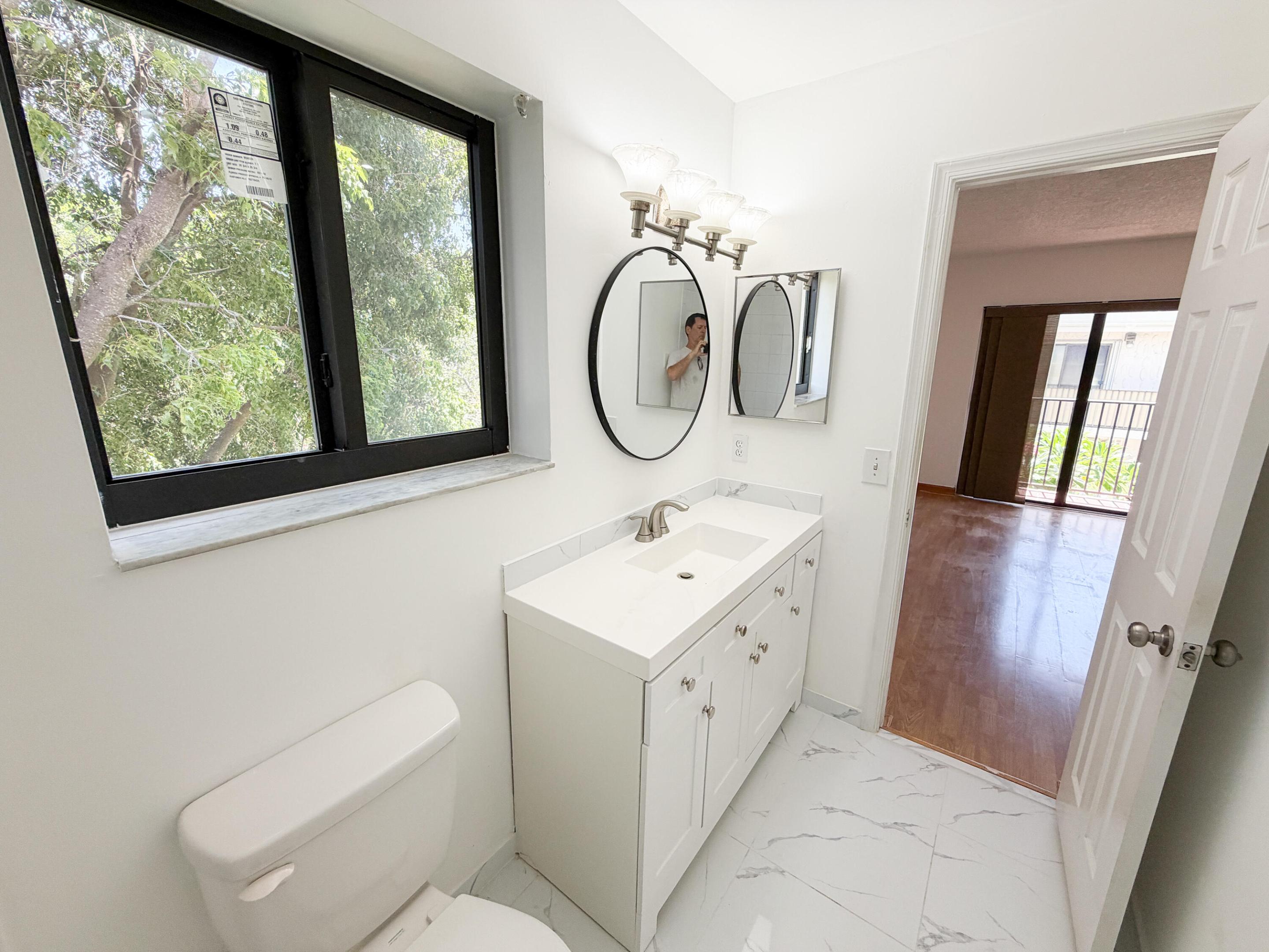 IBIZA CONDO PHASE II - Residential