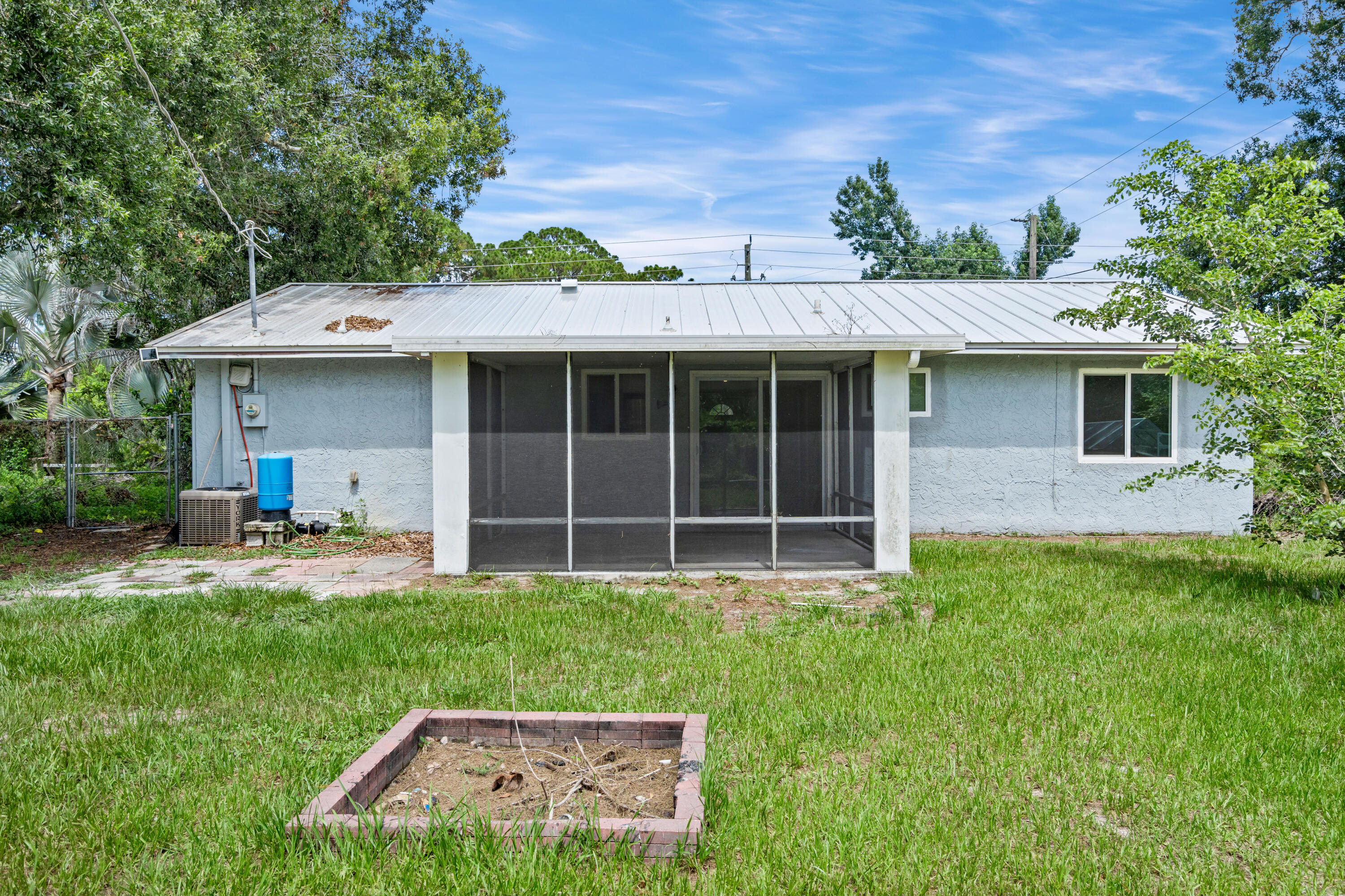 LAKEWOOD PARK UNIT 9 - Residential