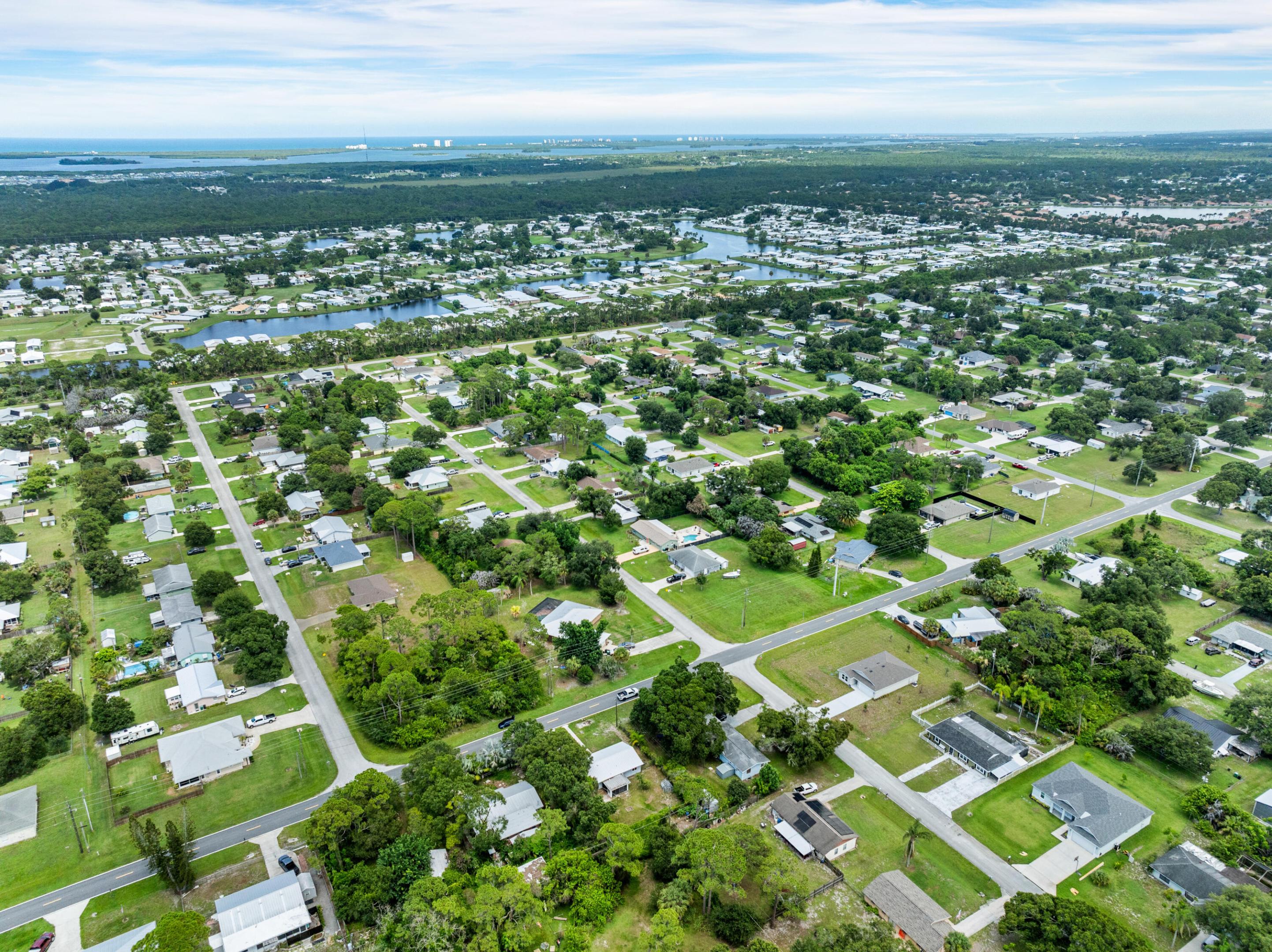 LAKEWOOD PARK UNIT 9 - Residential