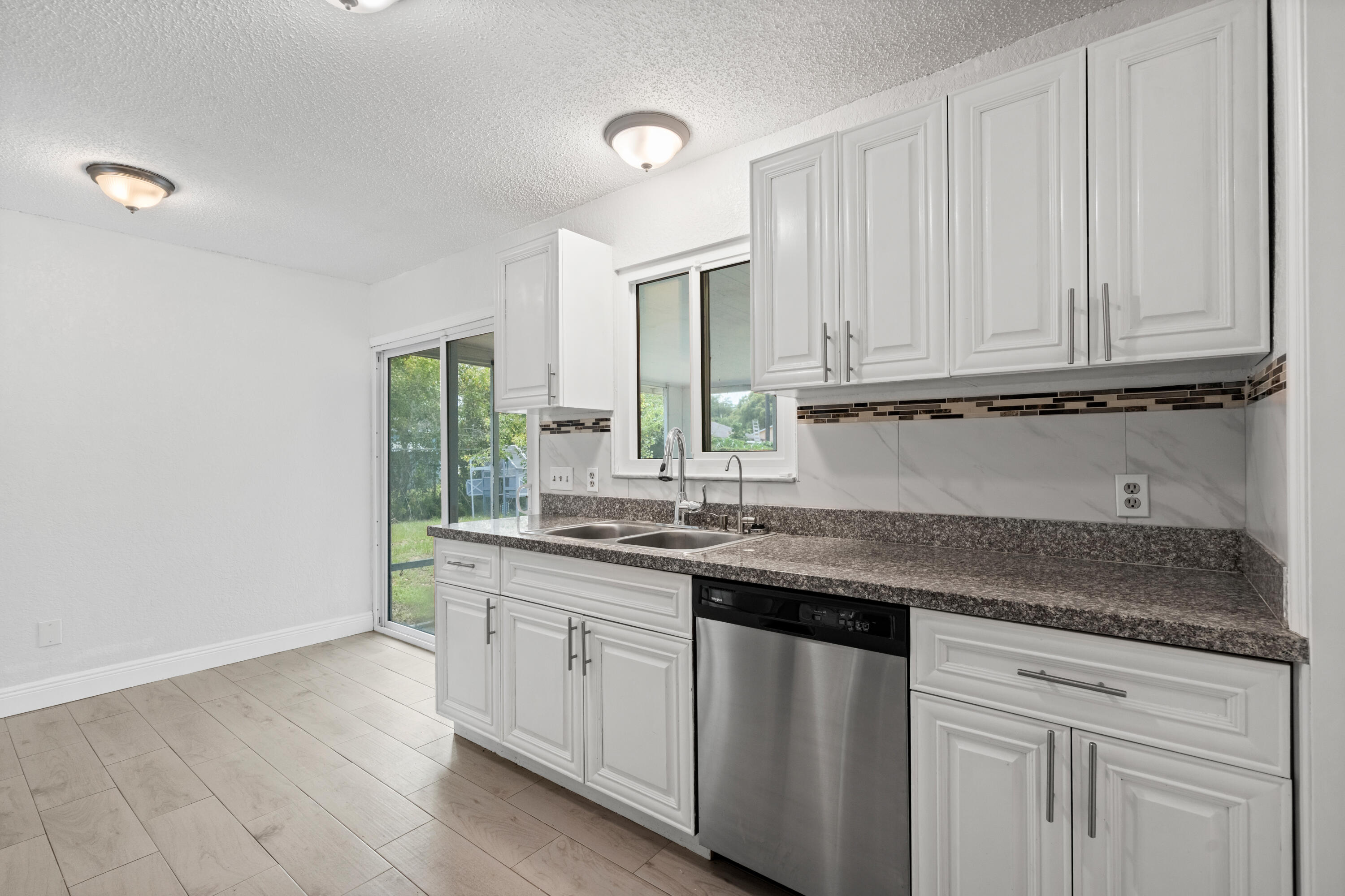 LAKEWOOD PARK UNIT 9 - Residential