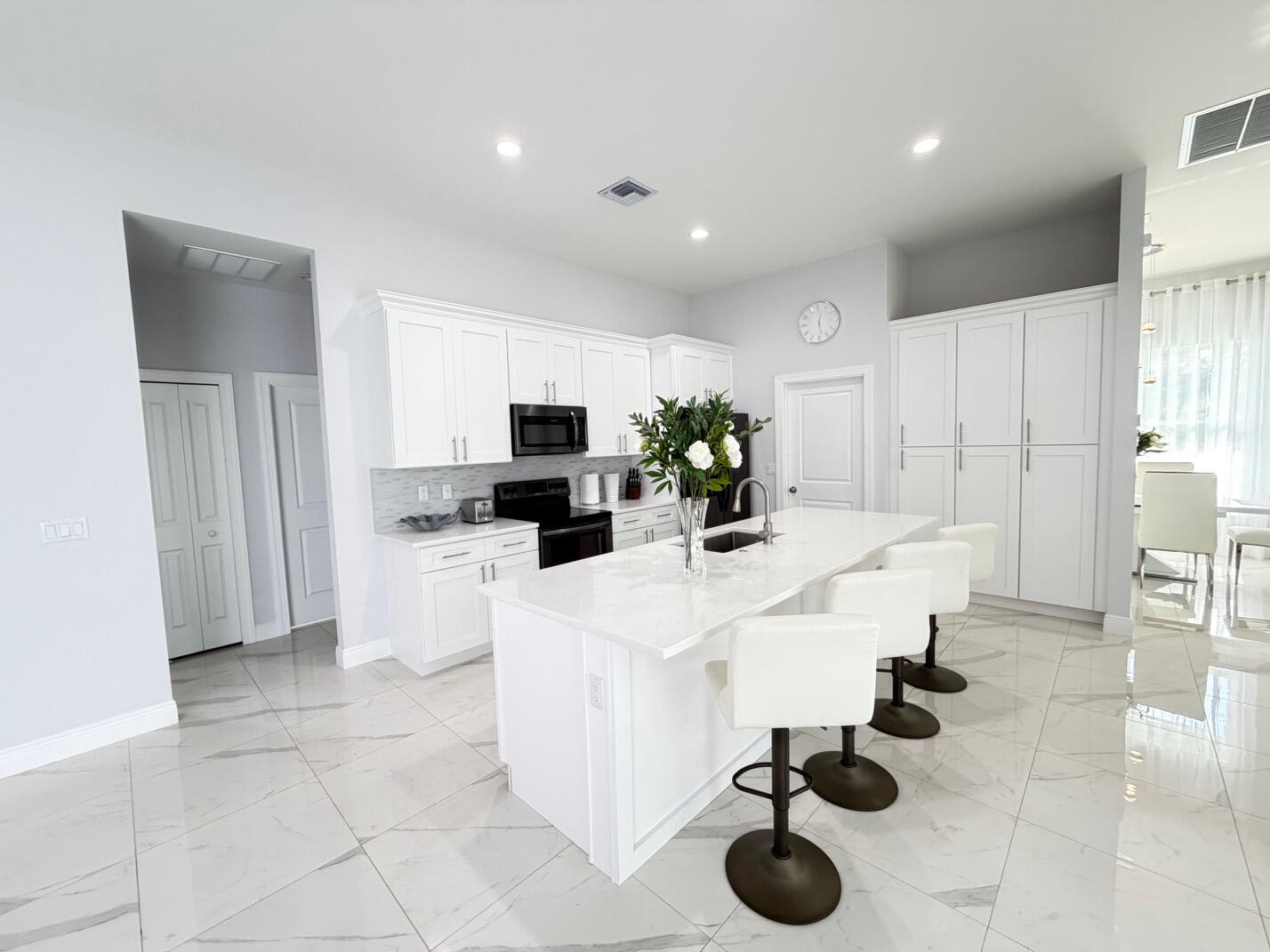 PORT ST  LUCIE - Residential Lease