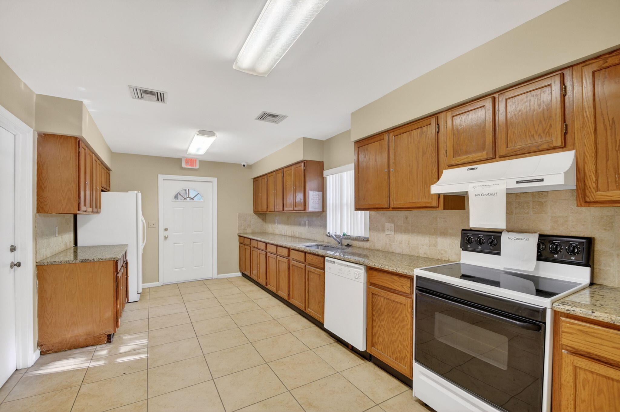 BENT TREE GARDENS WEST CONDO - Residential Lease