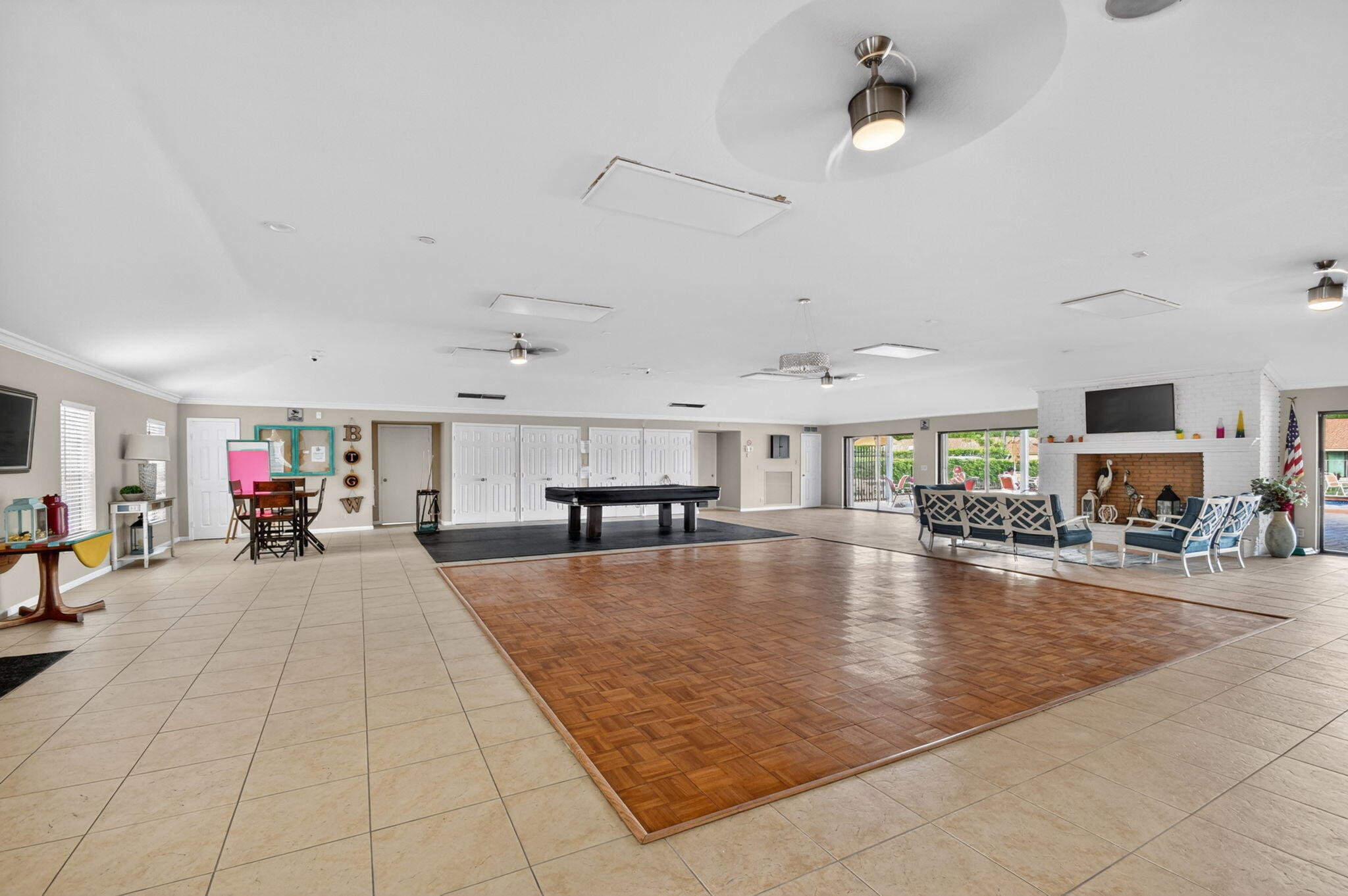 BENT TREE GARDENS WEST CONDO - Residential Lease