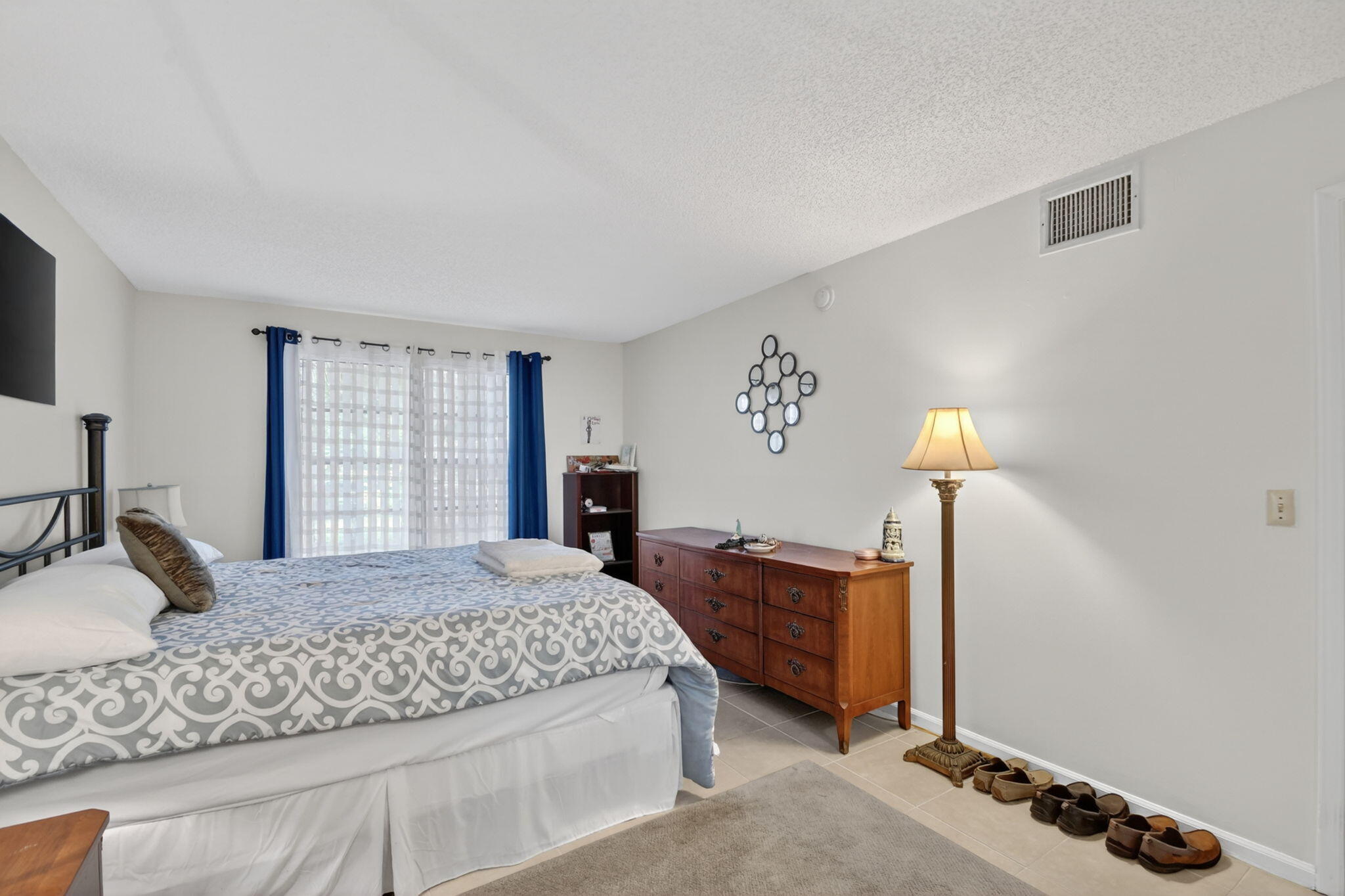 BENT TREE GARDENS WEST CONDO - Residential Lease