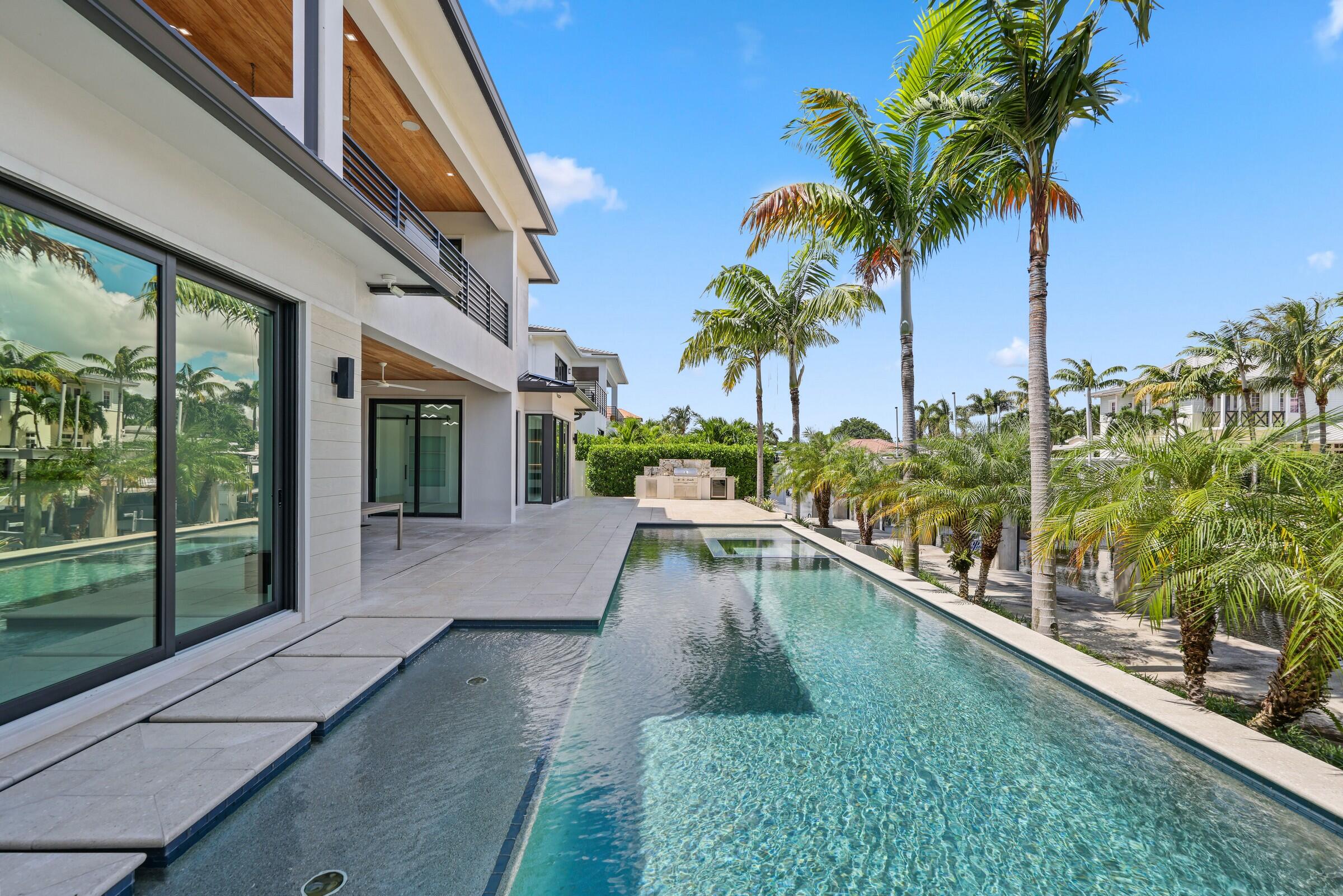 TROPIC ISLE 2ND SEC - Residential