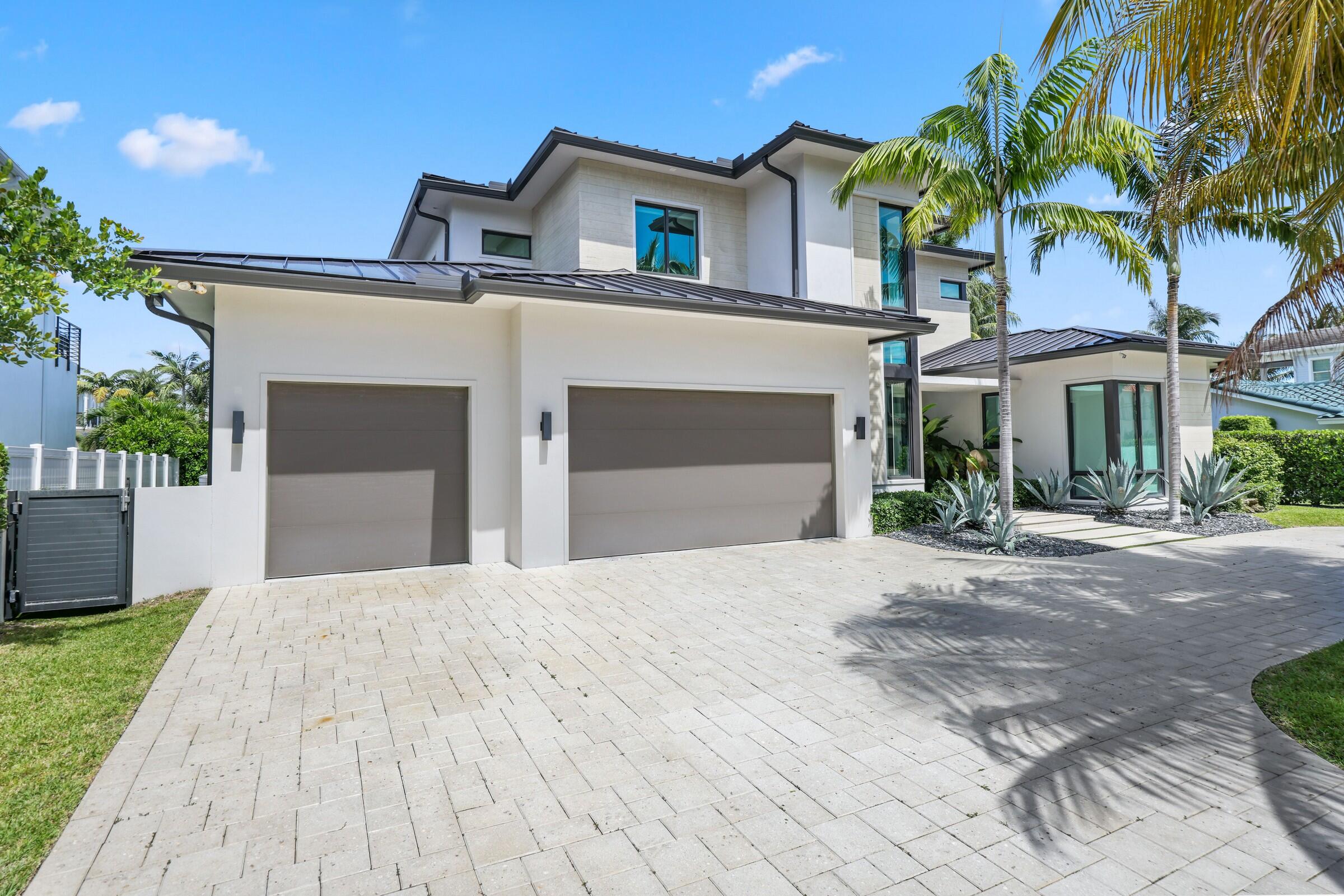 TROPIC ISLE 2ND SEC - Residential