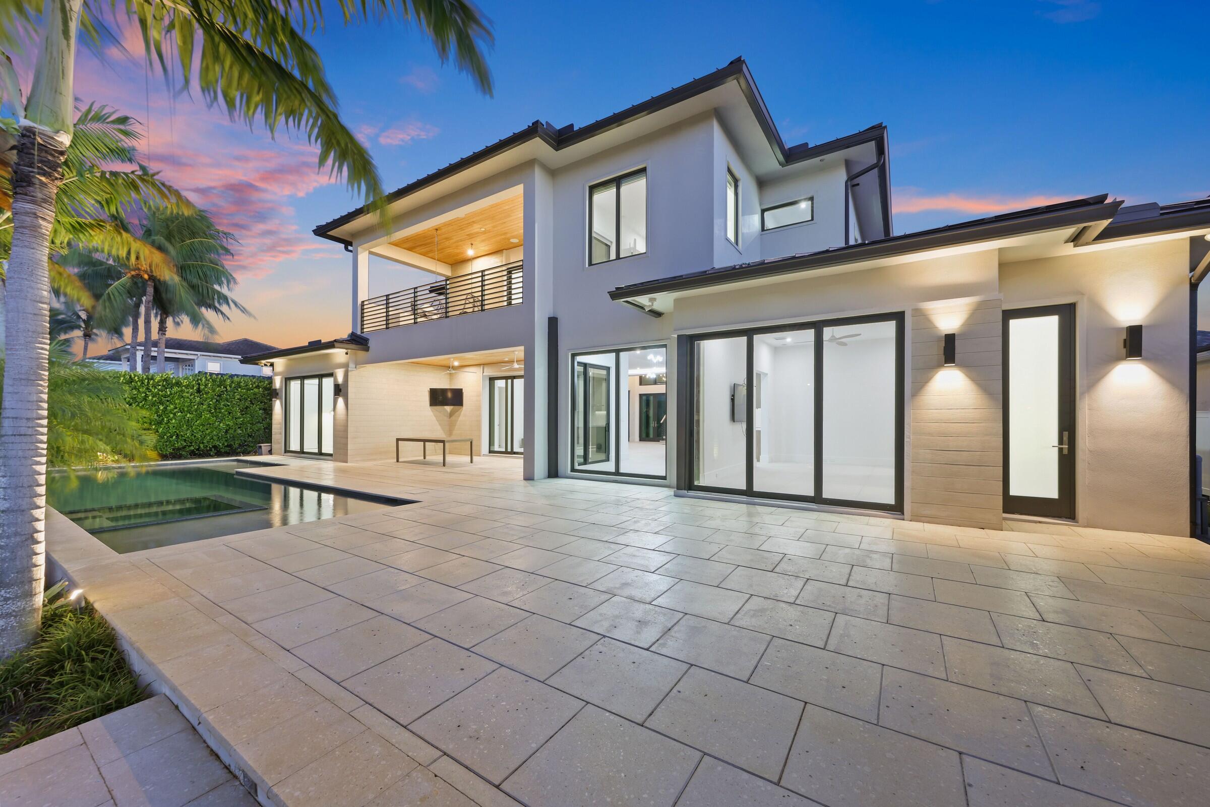 TROPIC ISLE 2ND SEC - Residential