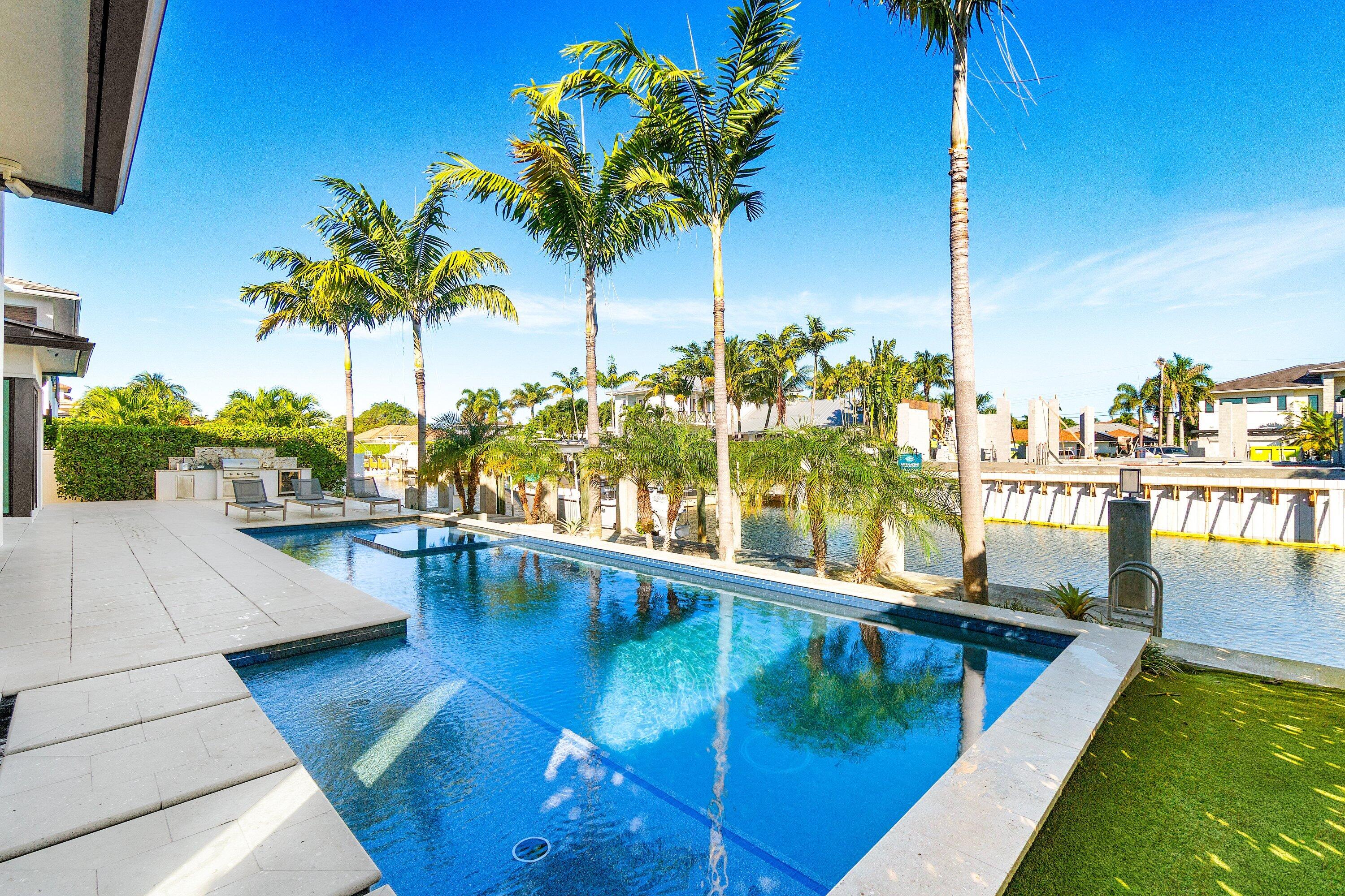 TROPIC ISLE 2ND SEC - Residential