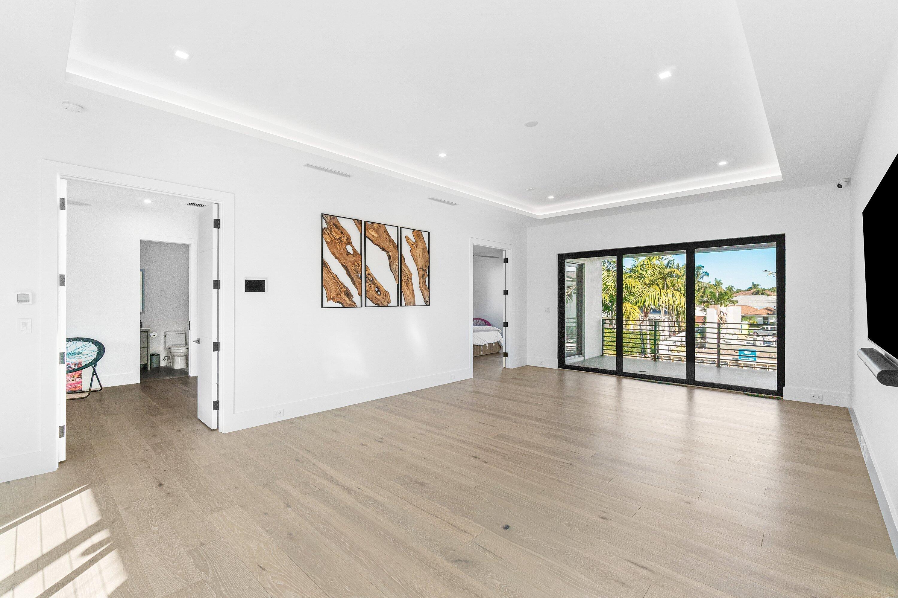 TROPIC ISLE 2ND SEC - Residential