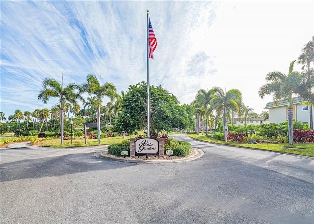 VISTA GARDENS - Residential Lease
