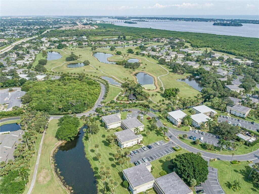 VISTA GARDENS - Residential Lease