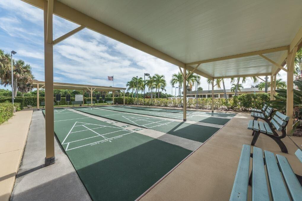 VISTA GARDENS - Residential Lease