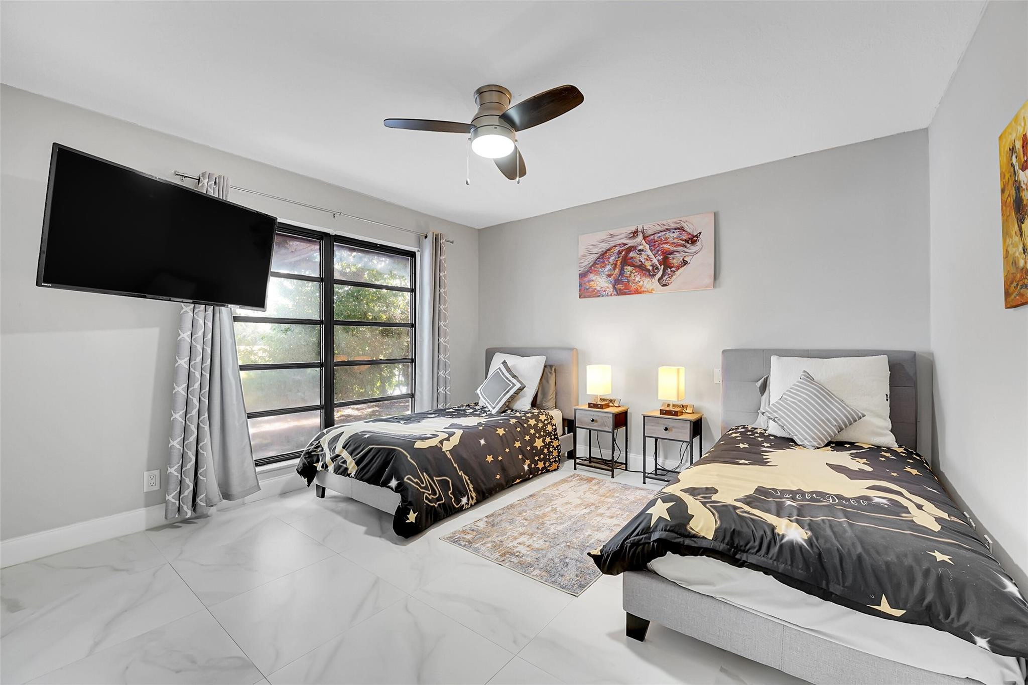 SOUTH SHORE WELLINGTON - Residential