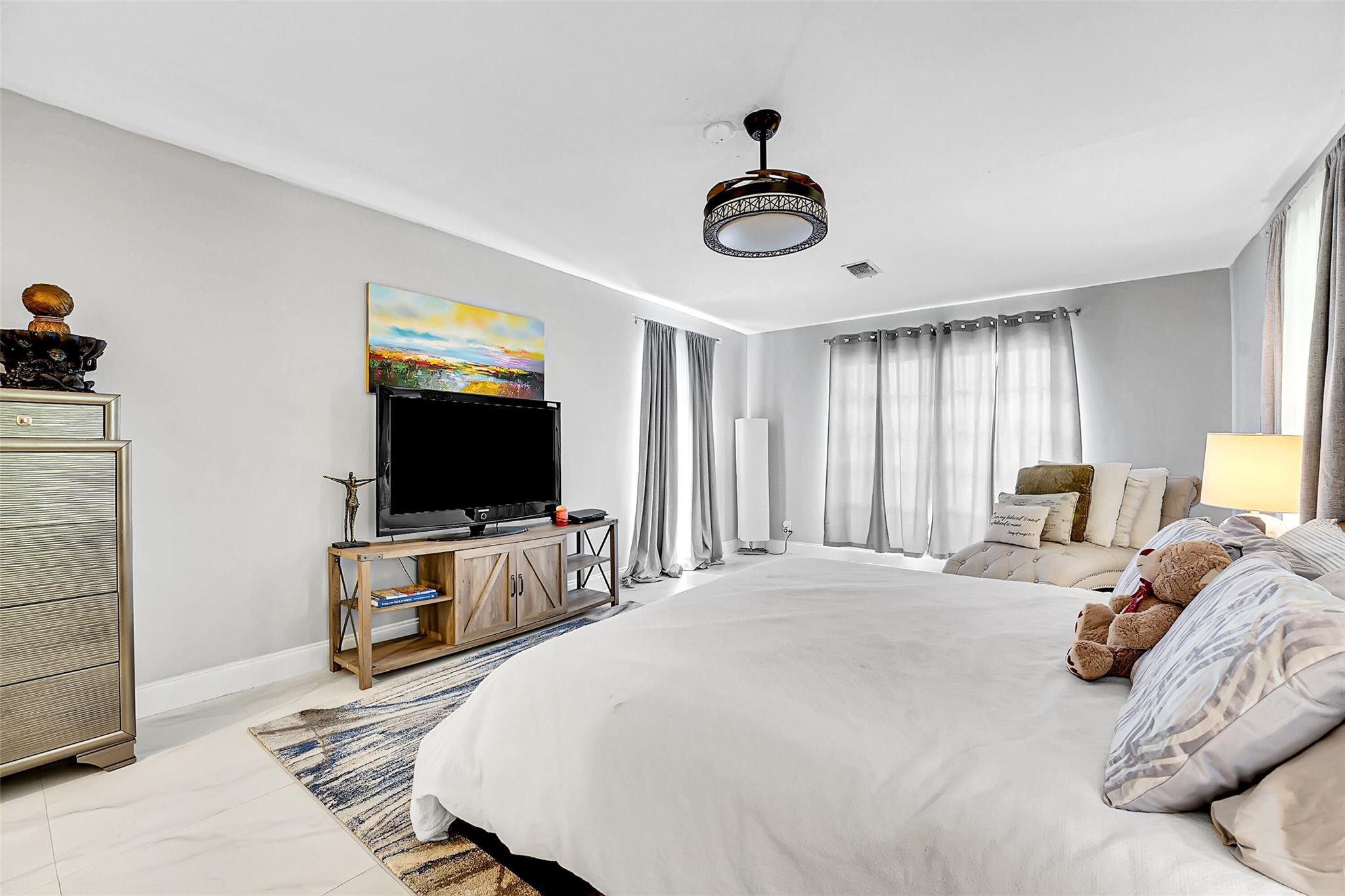 SOUTH SHORE WELLINGTON - Residential
