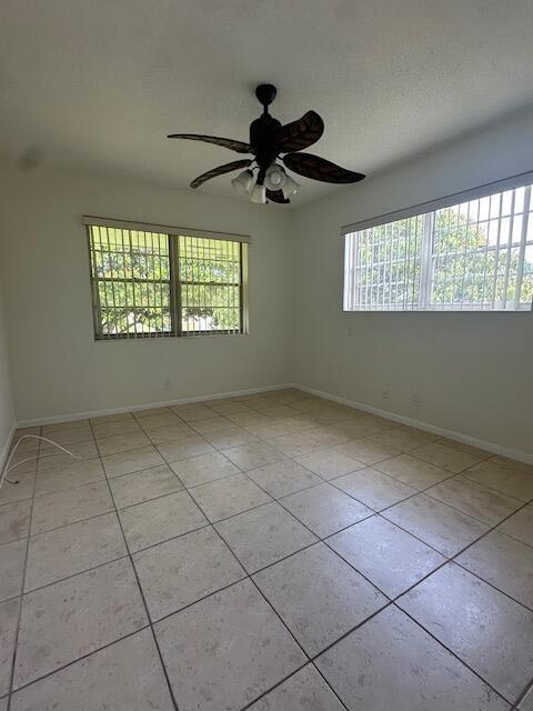 NORWICH CONDO - Residential Lease